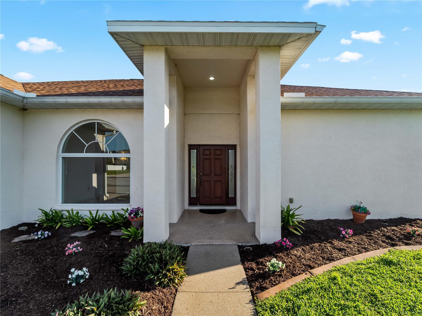 5121 PALM AIRE DRIVE