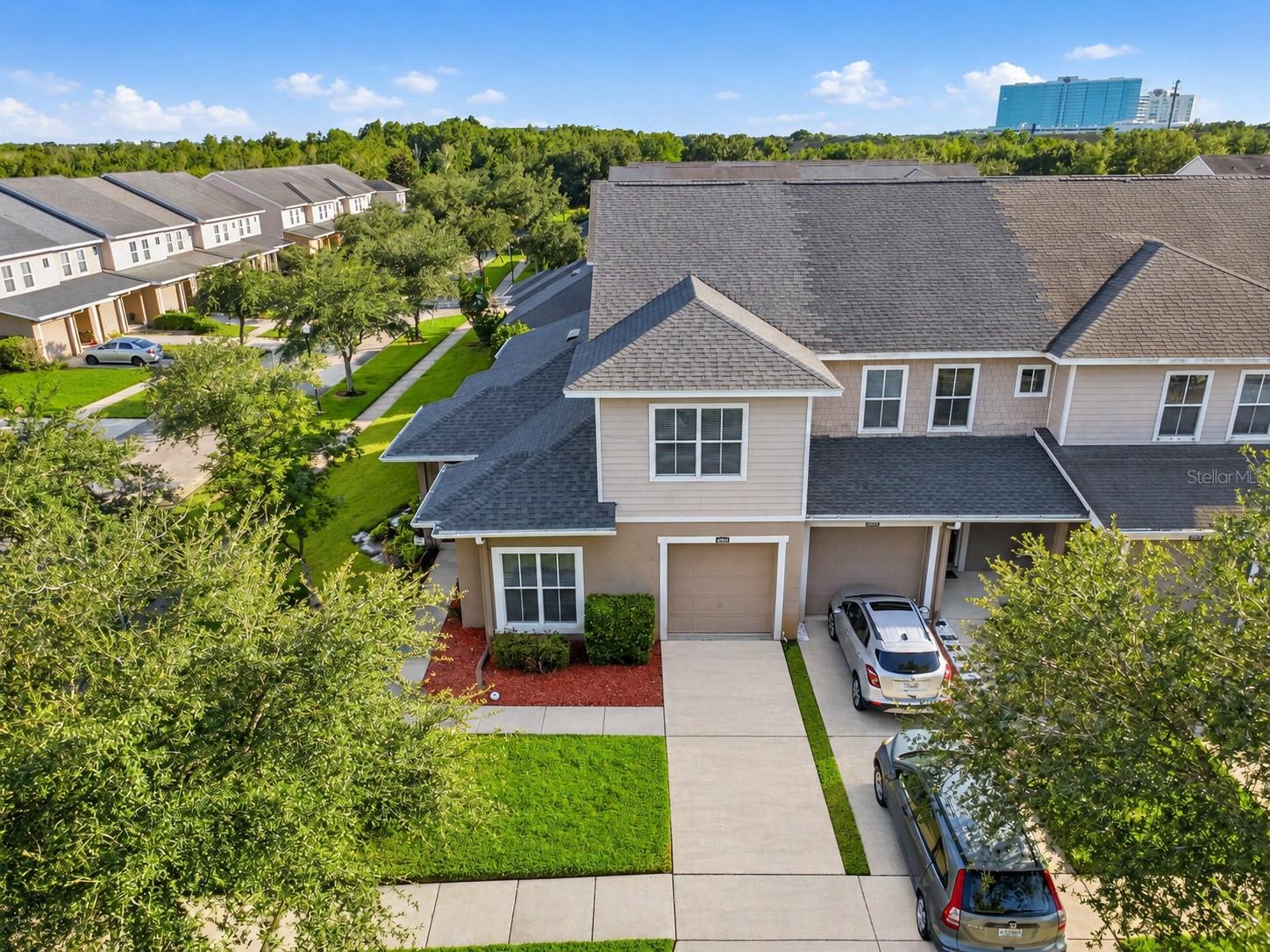 8011 Down Royal Road, Tampa