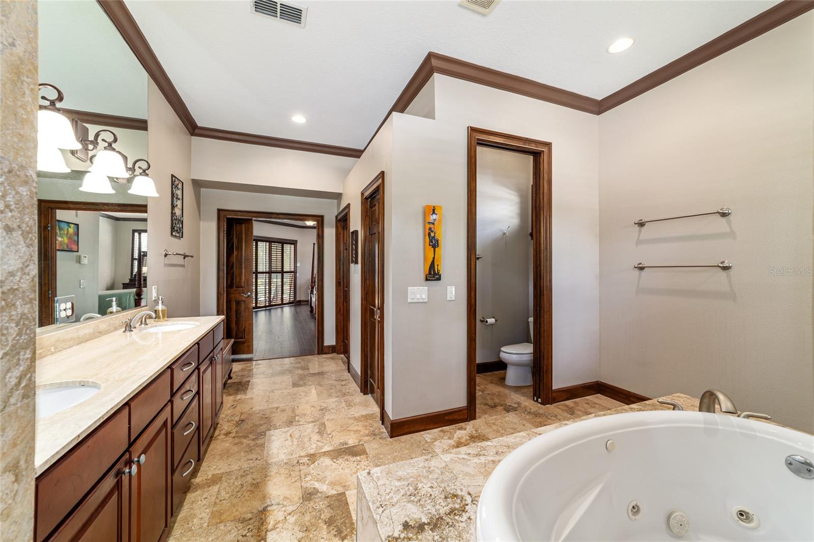 BELLECHASE LAURELS - Residential