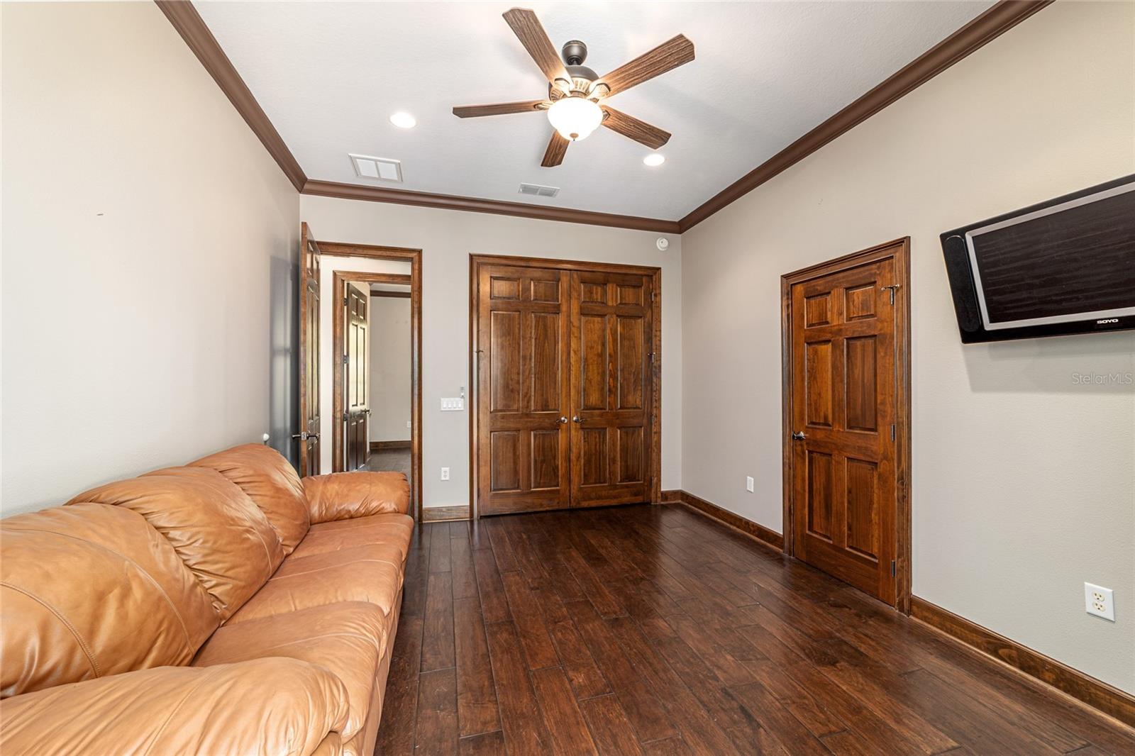 BELLECHASE LAURELS - Residential