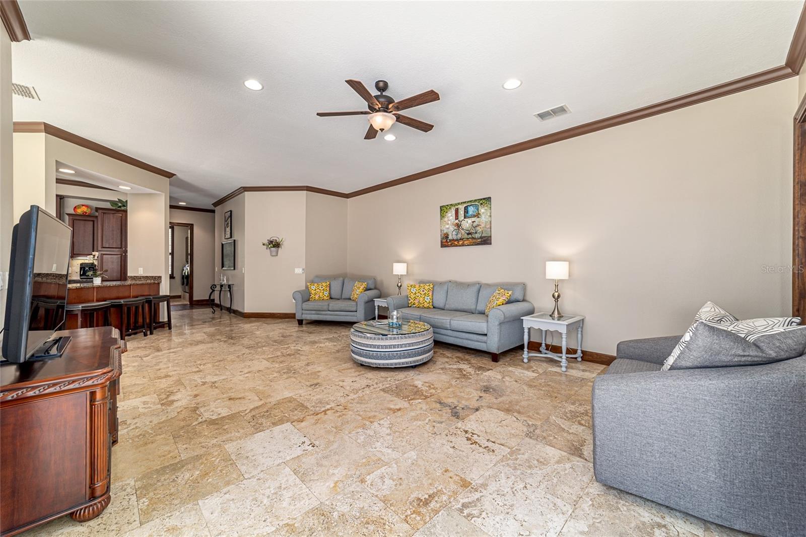 BELLECHASE LAURELS - Residential