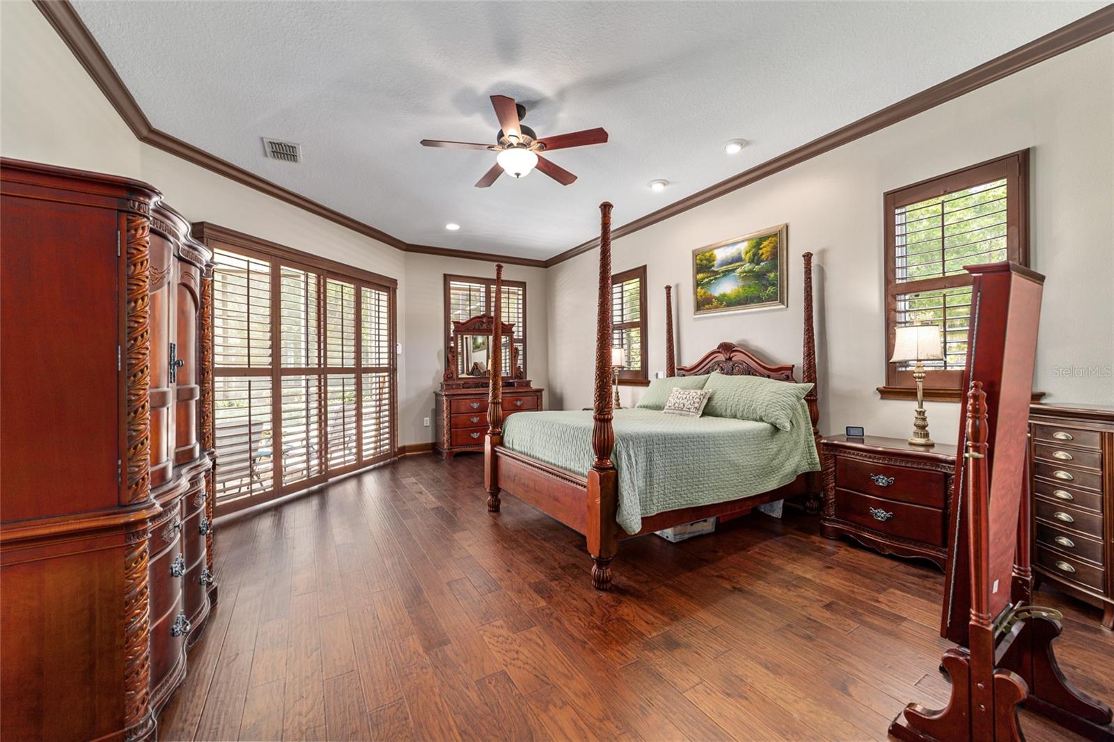 BELLECHASE LAURELS - Residential