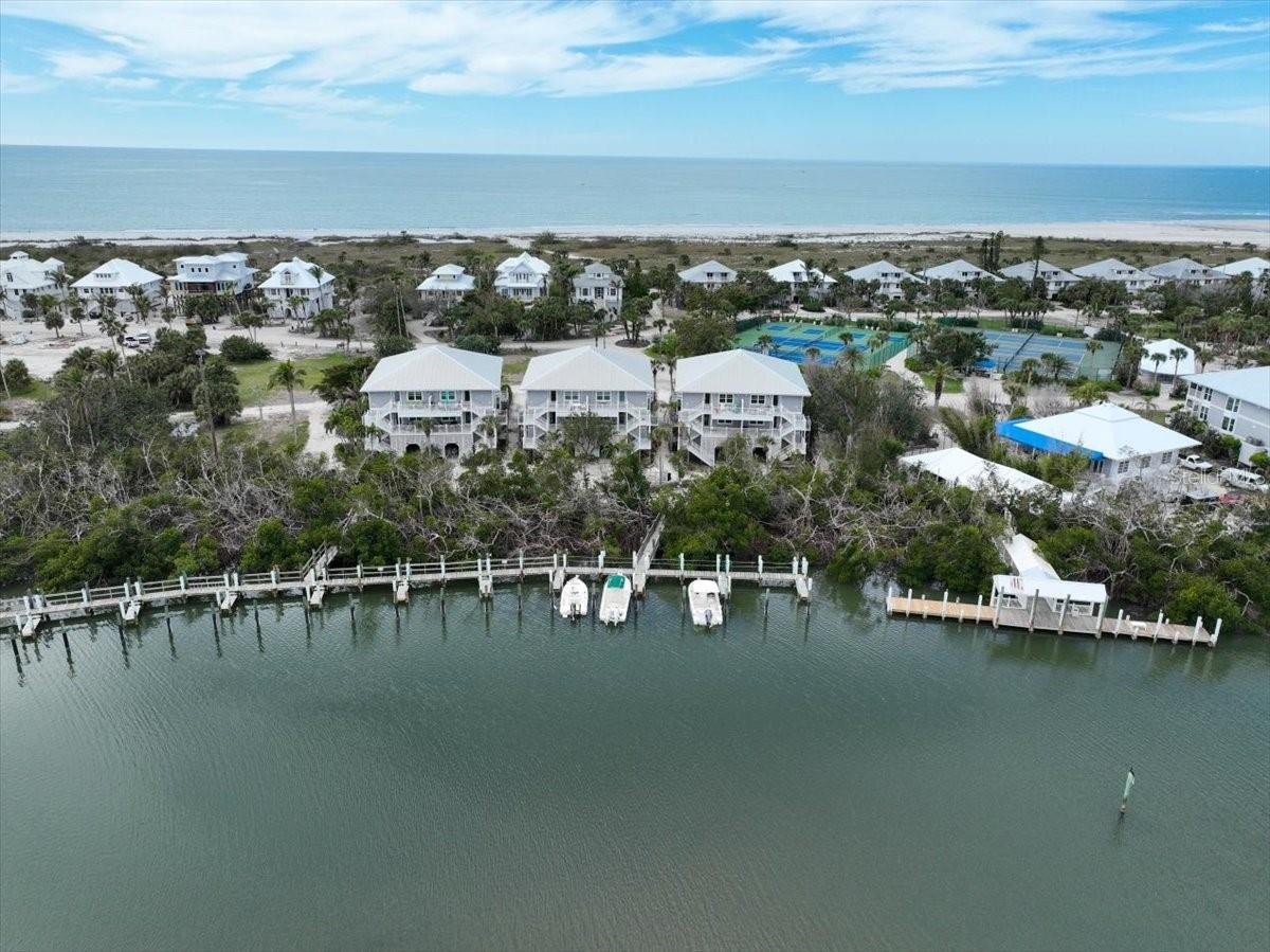 PALM ISLAND BAY VILLAS - Residential