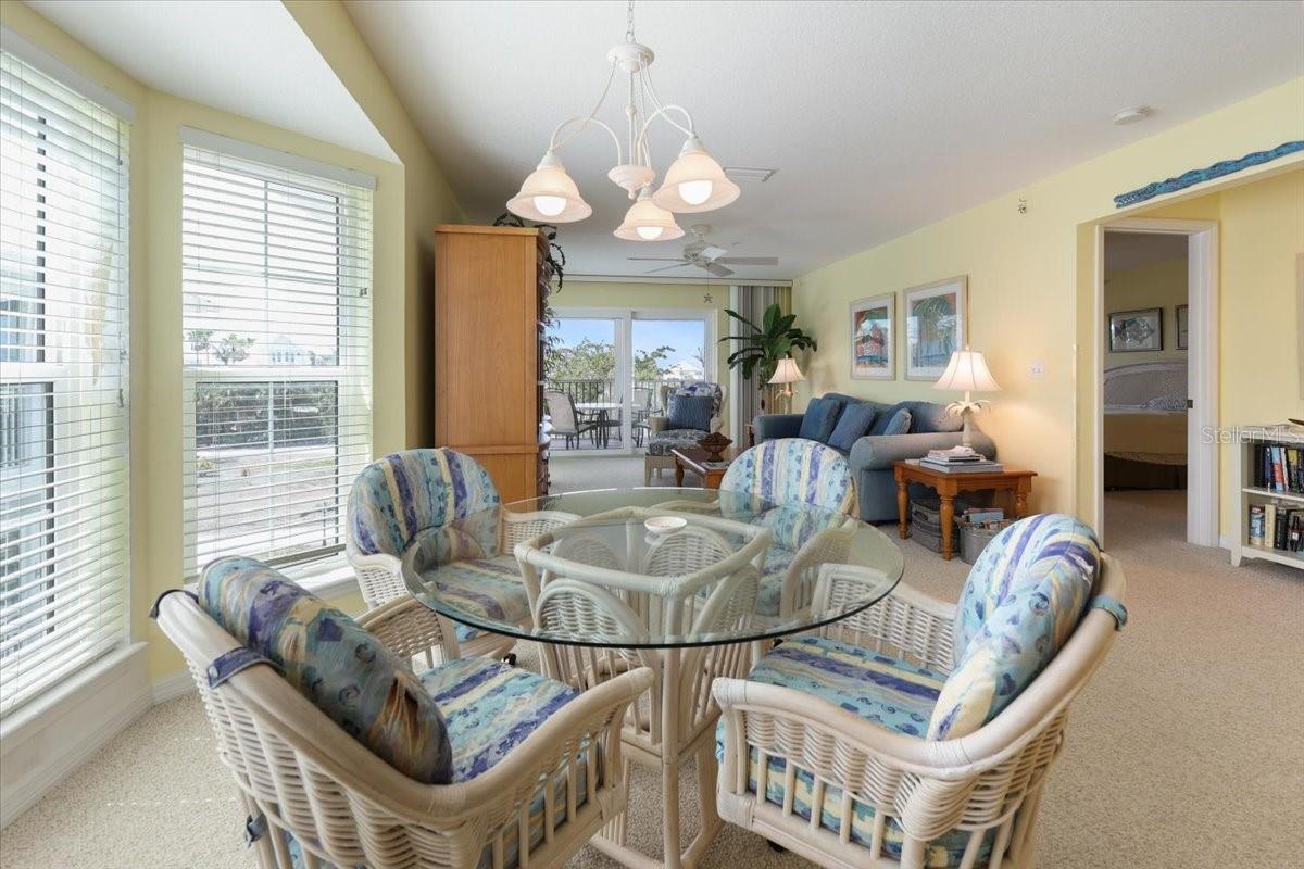 PALM ISLAND BAY VILLAS - Residential