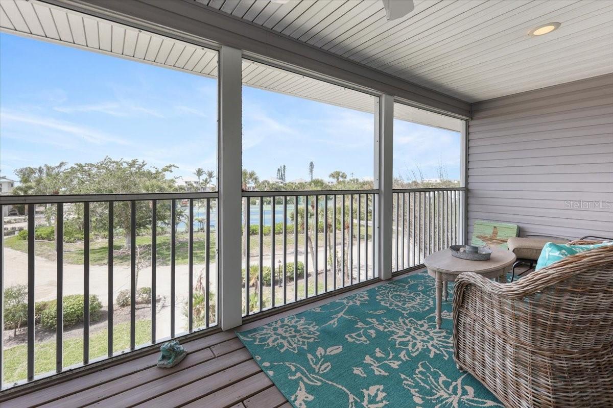 PALM ISLAND BAY VILLAS - Residential