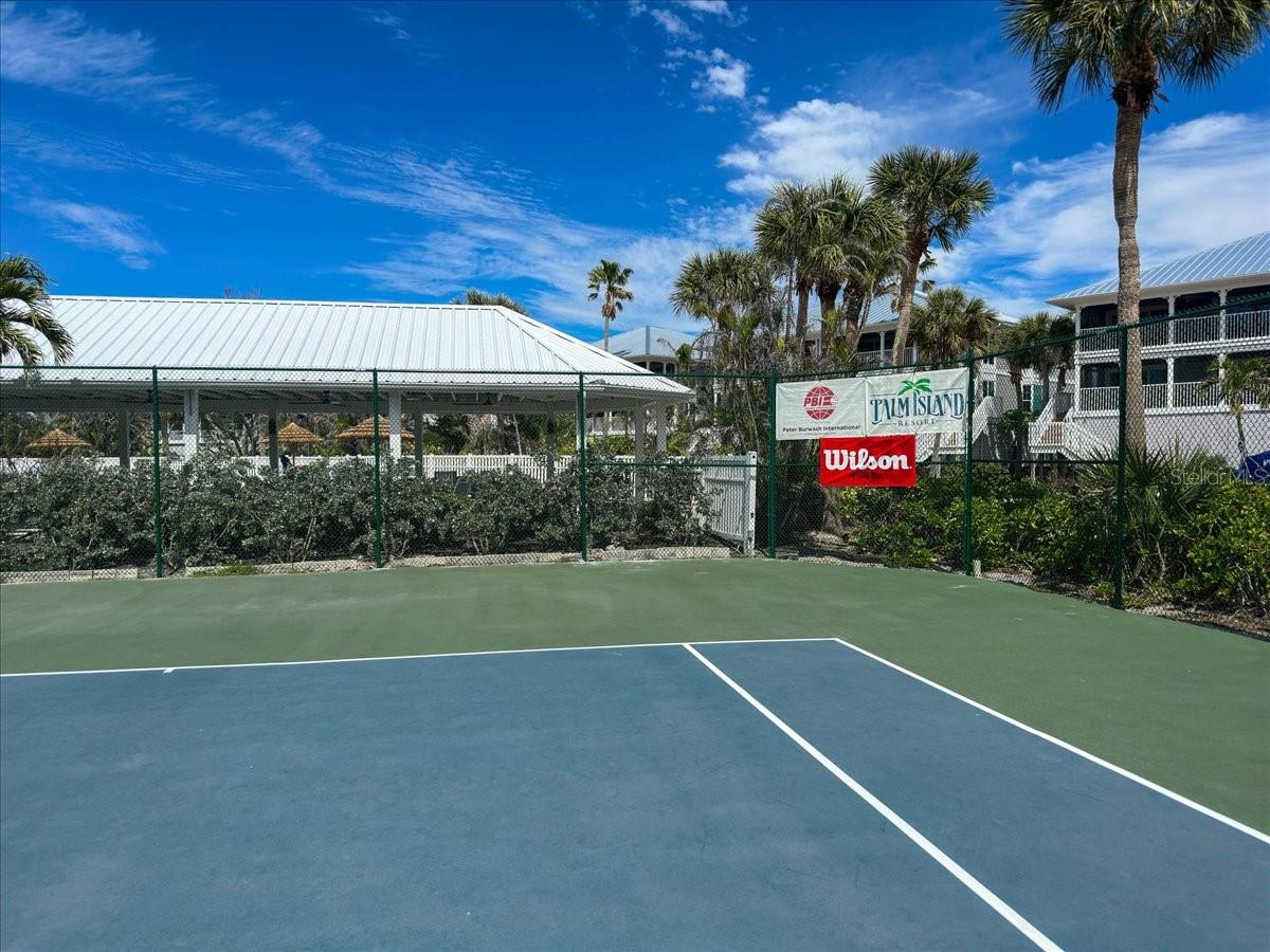 PALM ISLAND BAY VILLAS - Residential