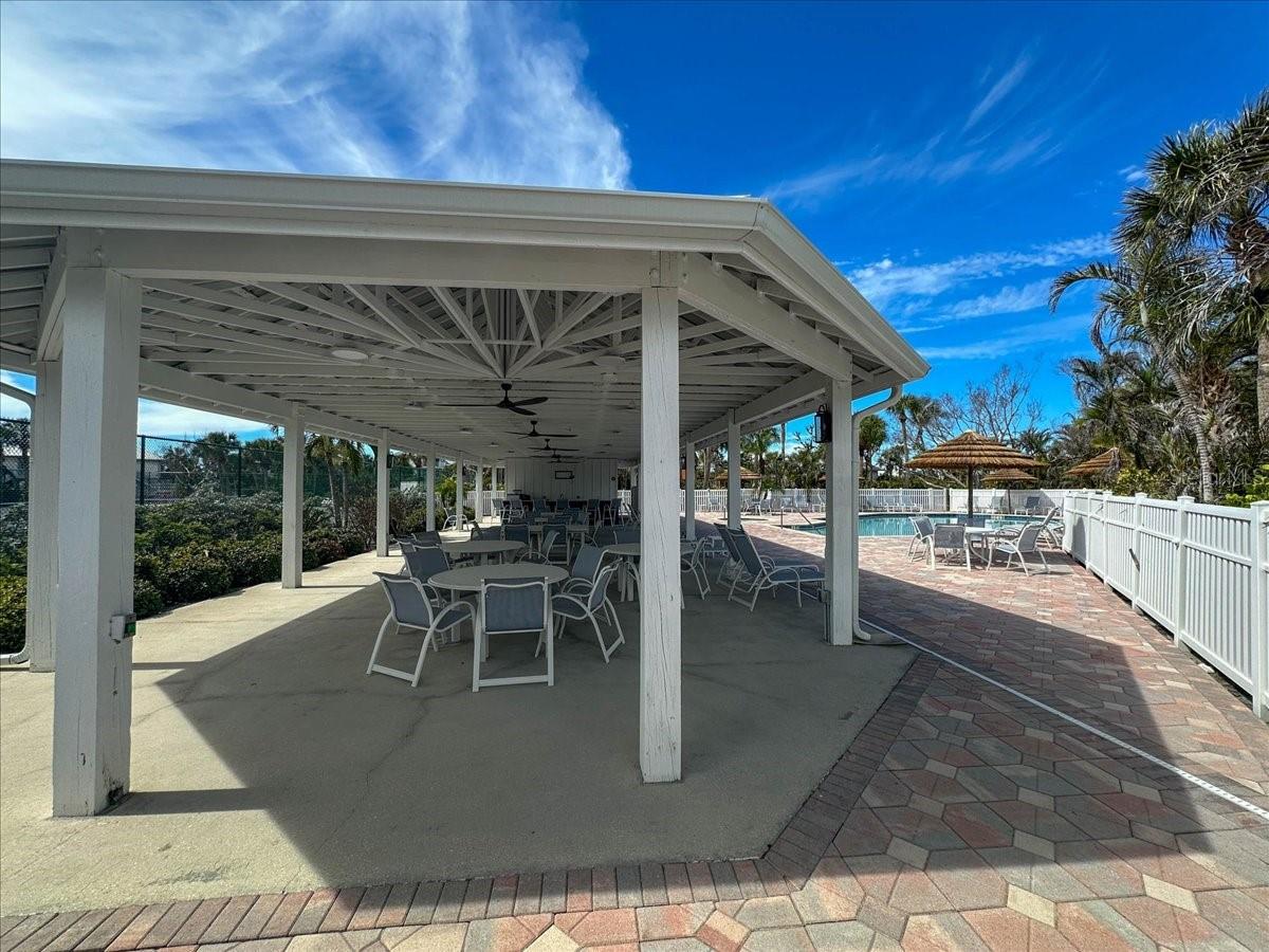 PALM ISLAND BAY VILLAS - Residential