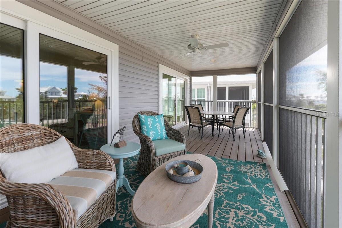 PALM ISLAND BAY VILLAS - Residential
