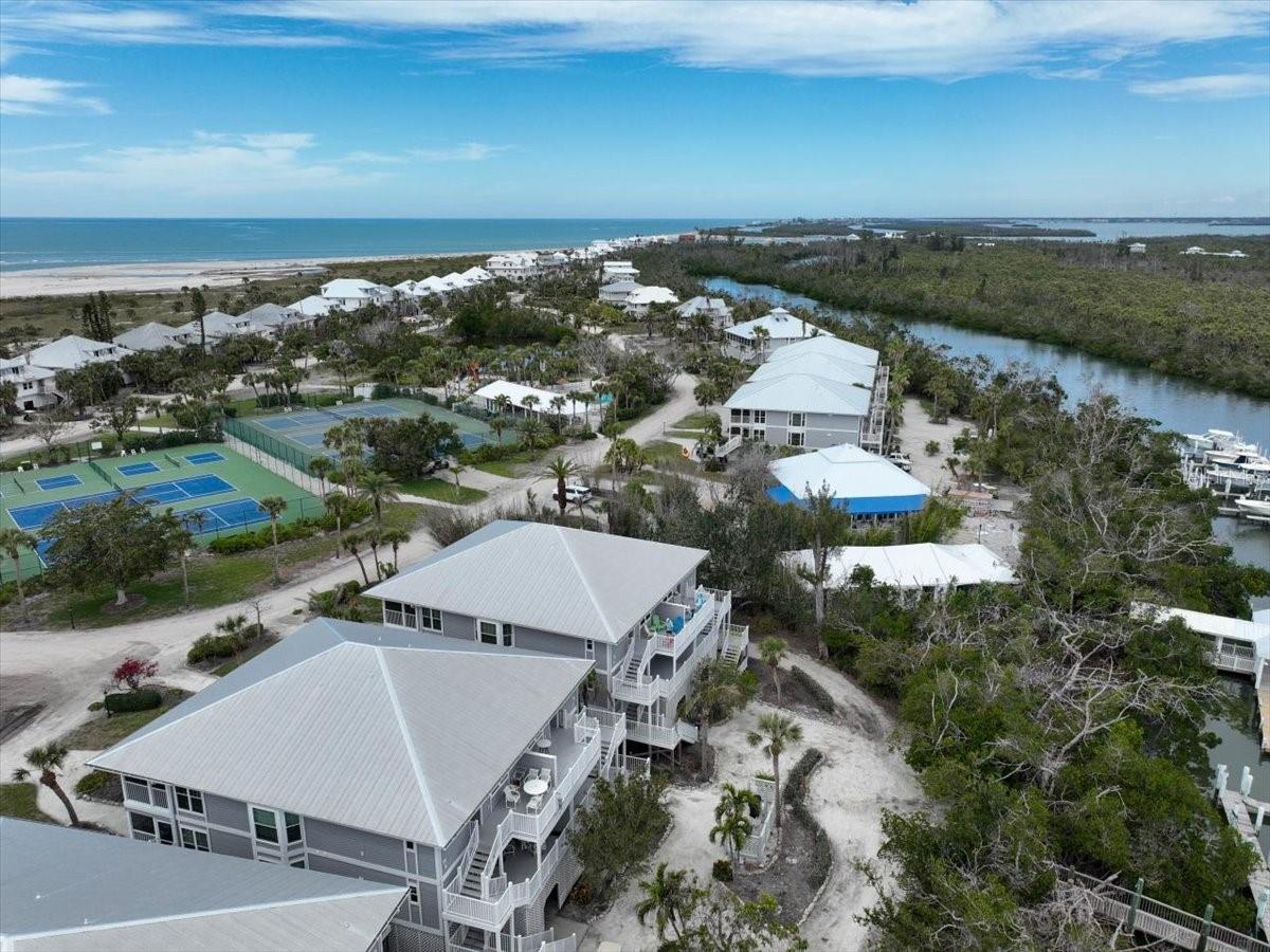 PALM ISLAND BAY VILLAS - Residential