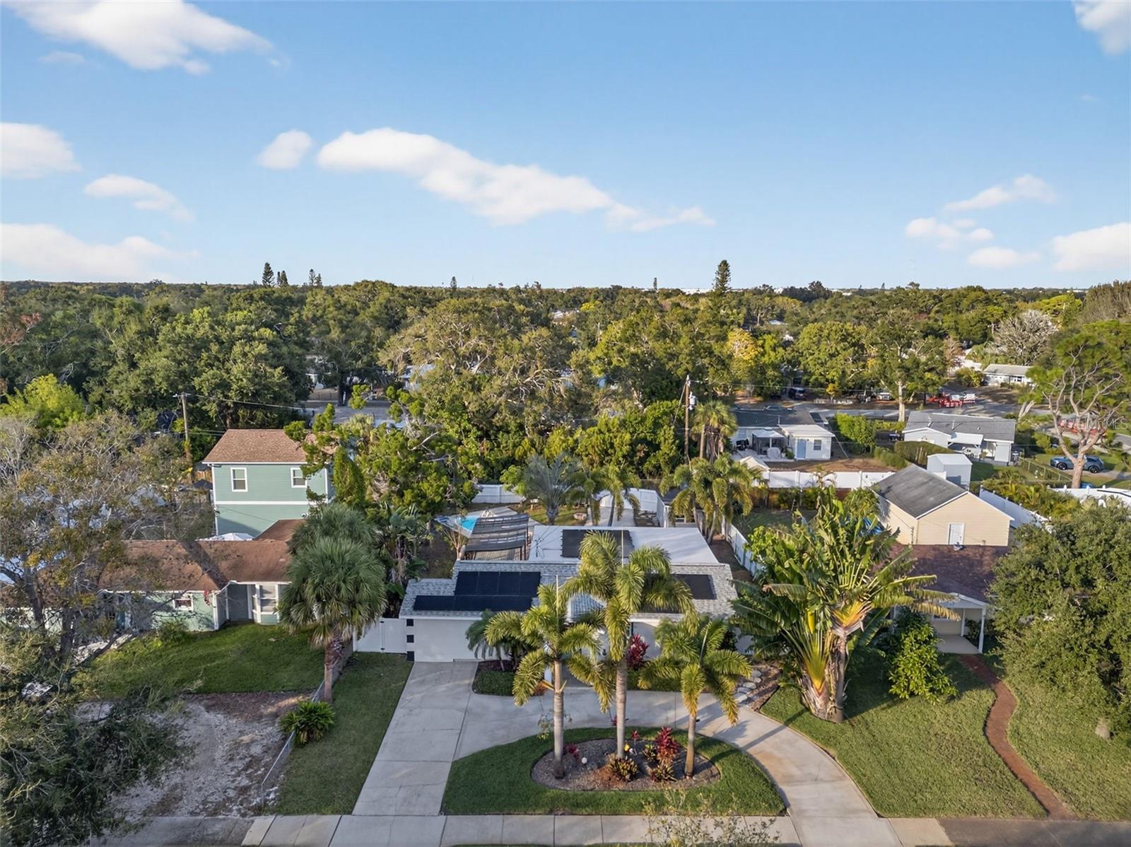 BOARDMAN & GOETZ OF DAVISTA - Residential