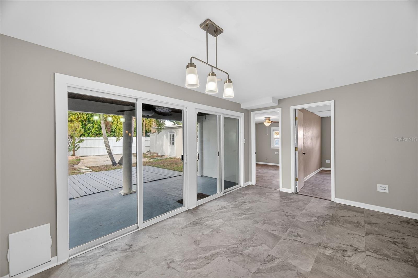 BOARDMAN & GOETZ OF DAVISTA - Residential