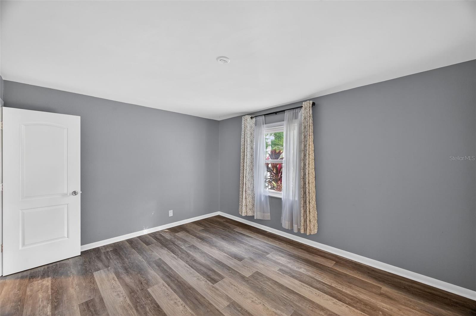 BOARDMAN & GOETZ OF DAVISTA - Residential