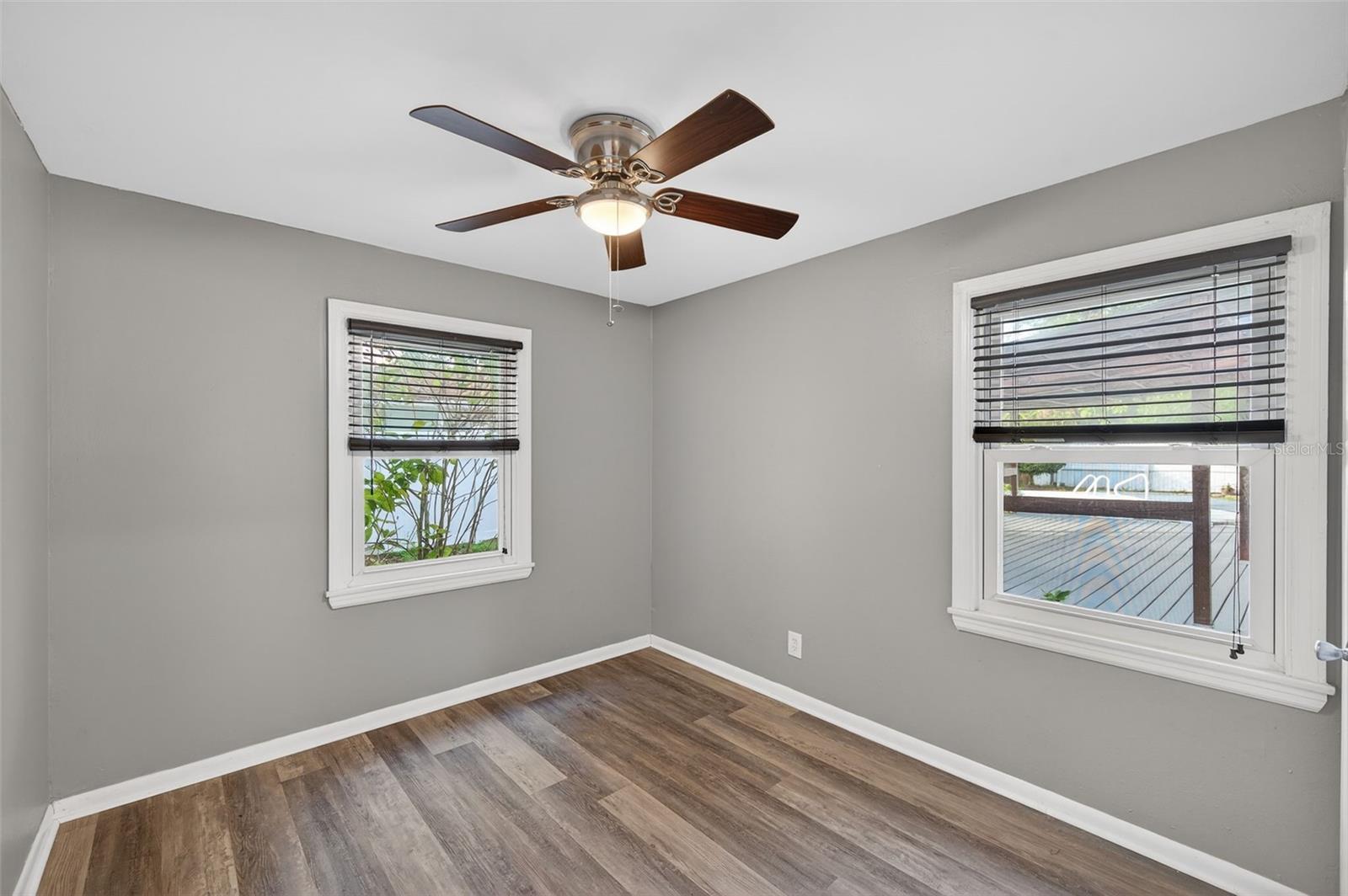 BOARDMAN & GOETZ OF DAVISTA - Residential