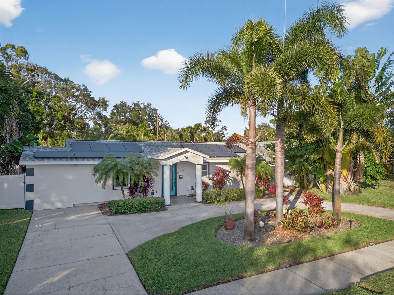 BOARDMAN & GOETZ OF DAVISTA - Residential