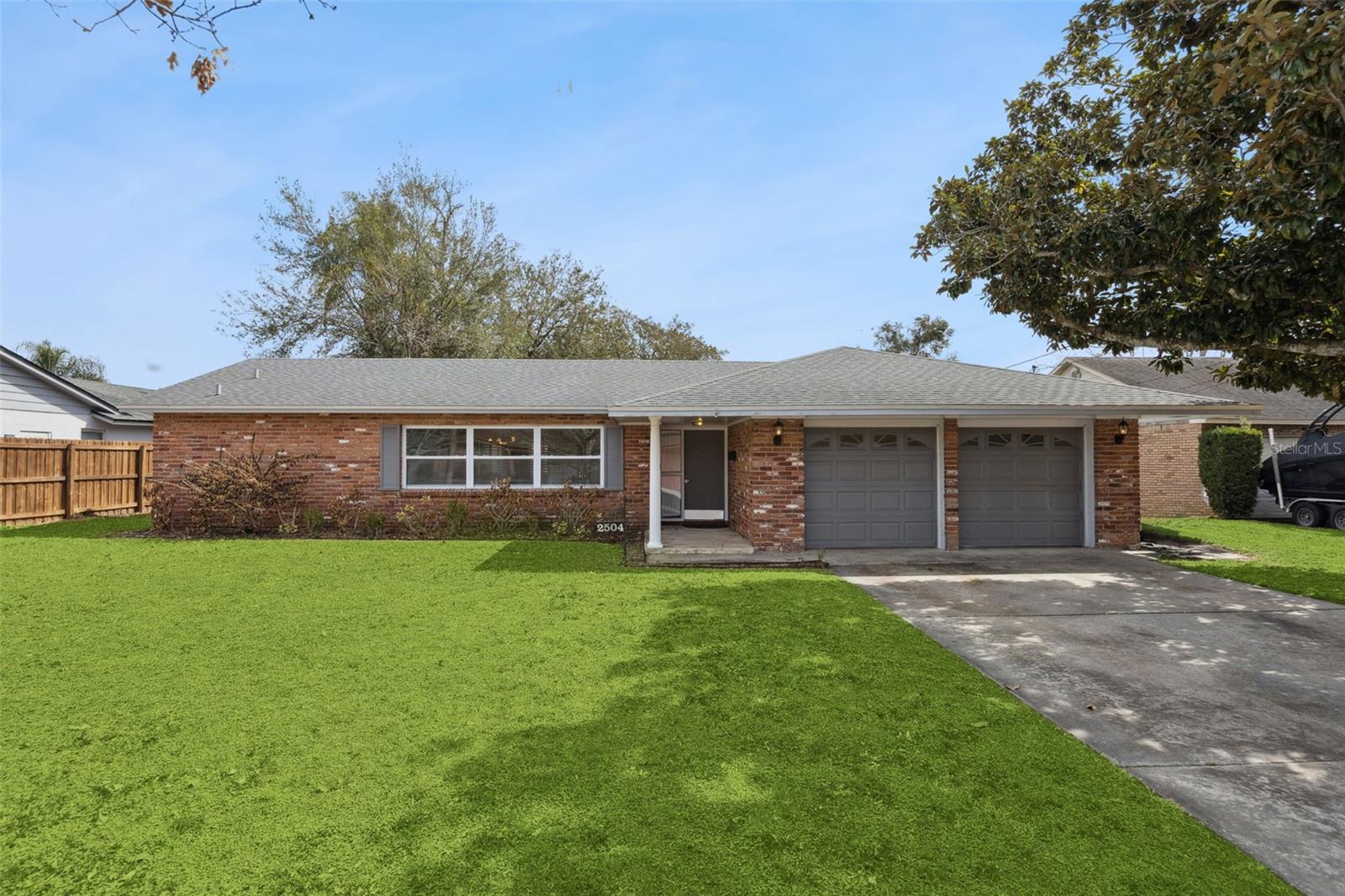 ISLE/CATALINA - Residential