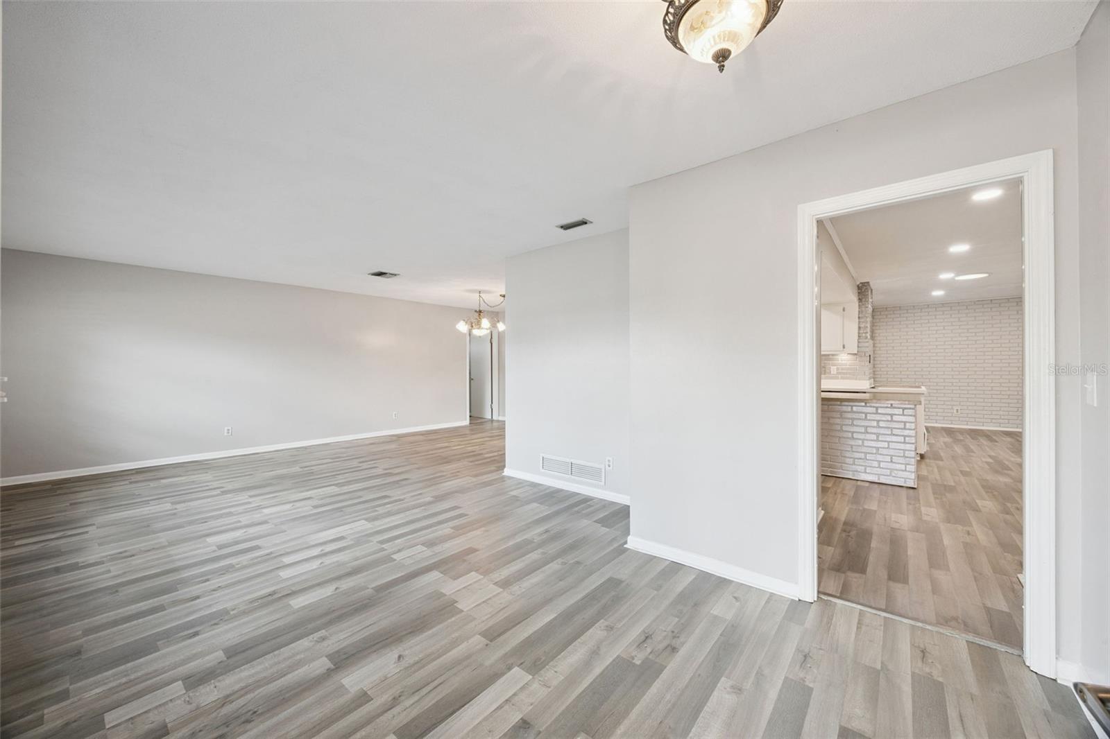 ISLE/CATALINA - Residential