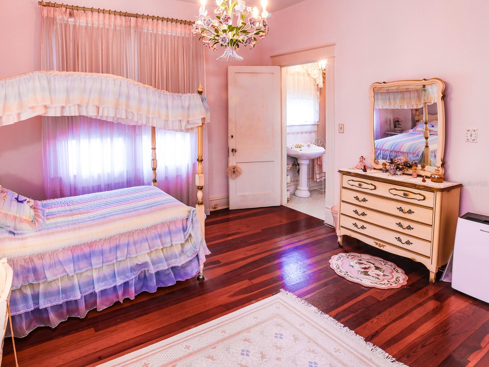 NOT IN A SUBDIVISION - Residential