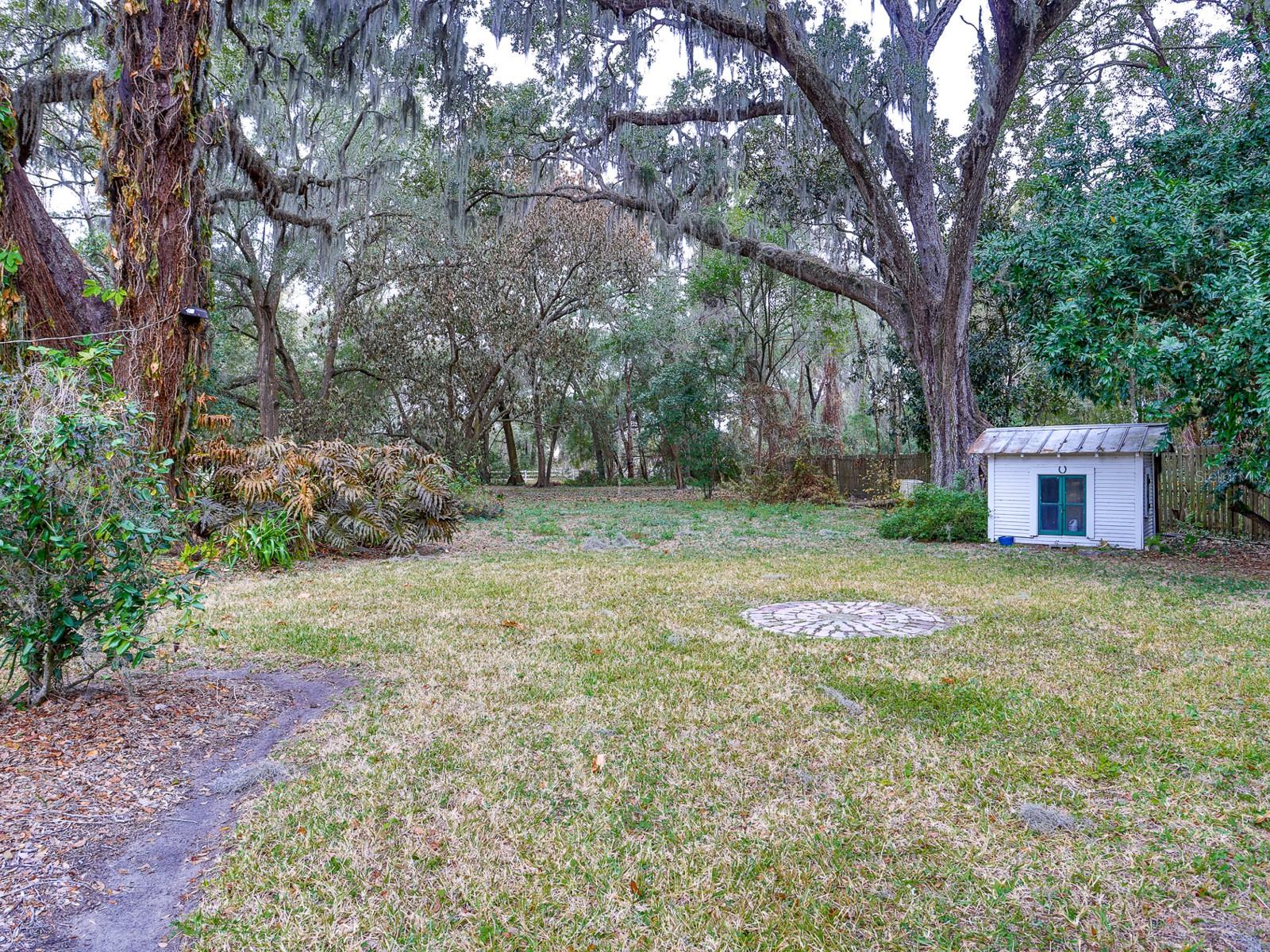 NOT IN A SUBDIVISION - Residential