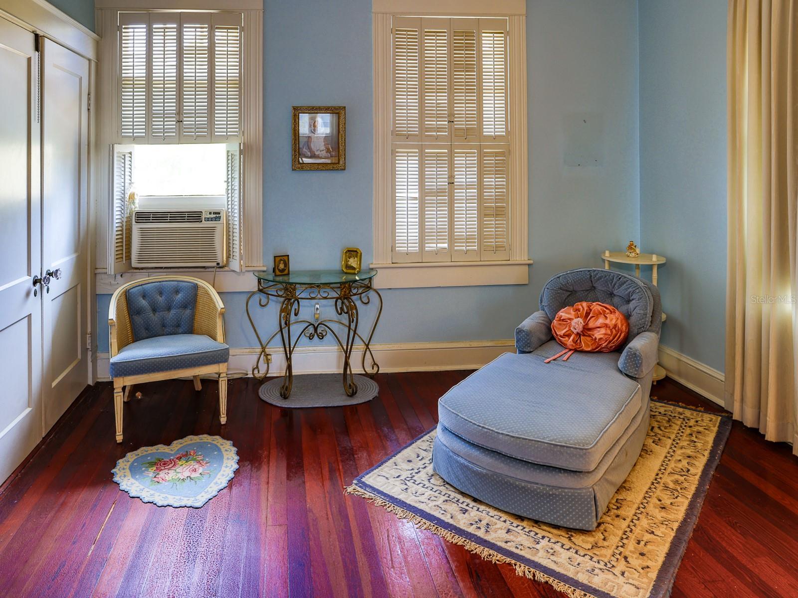 NOT IN A SUBDIVISION - Residential