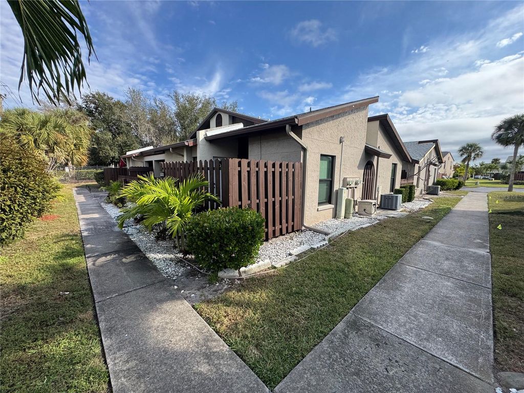Photo of 12922 Cherrydale Court, Fort Myers, FL 33919 (MLS # TB8469554)