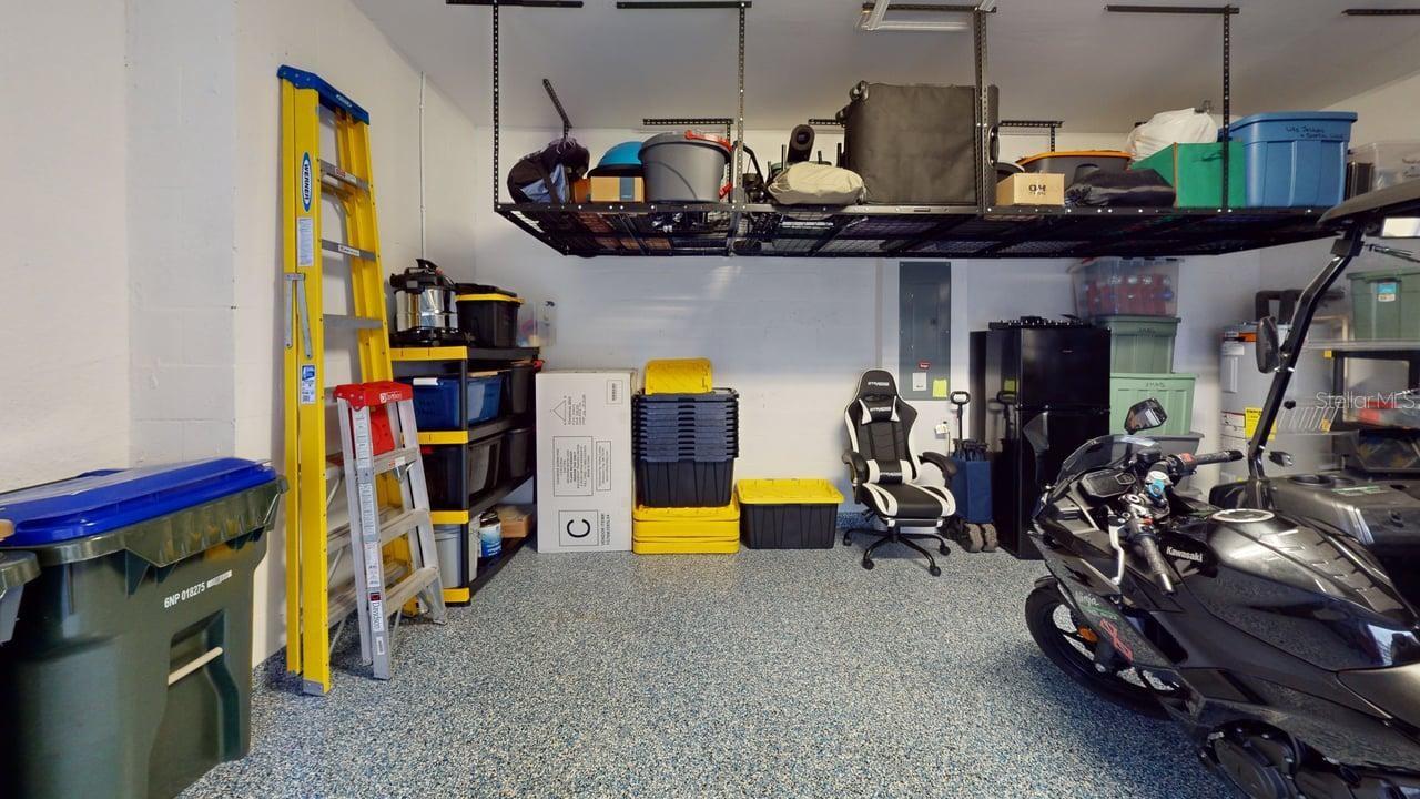 WELLEN PARK GOLF & COUNTRY CLUB - Residential