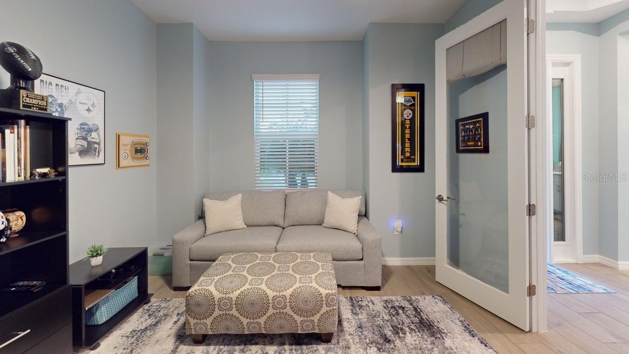 WELLEN PARK GOLF & COUNTRY CLUB - Residential