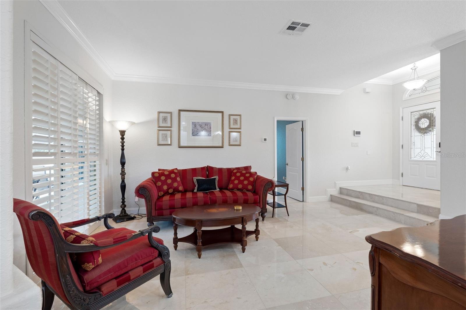 RIVERSIDE ESTATES - Residential