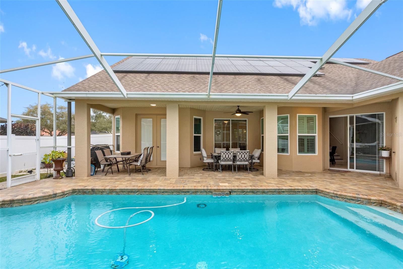 RIVERSIDE ESTATES - Residential