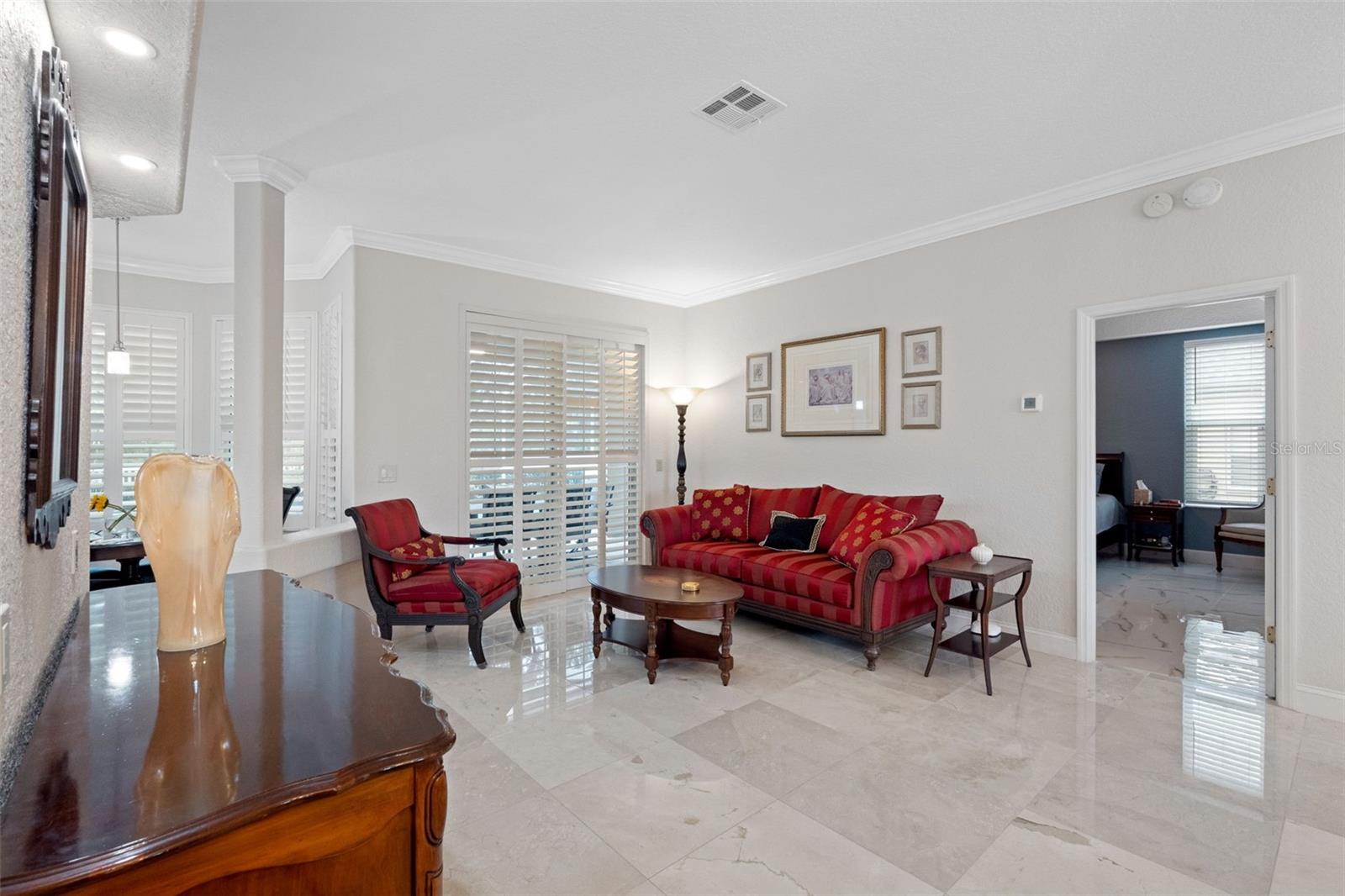 RIVERSIDE ESTATES - Residential