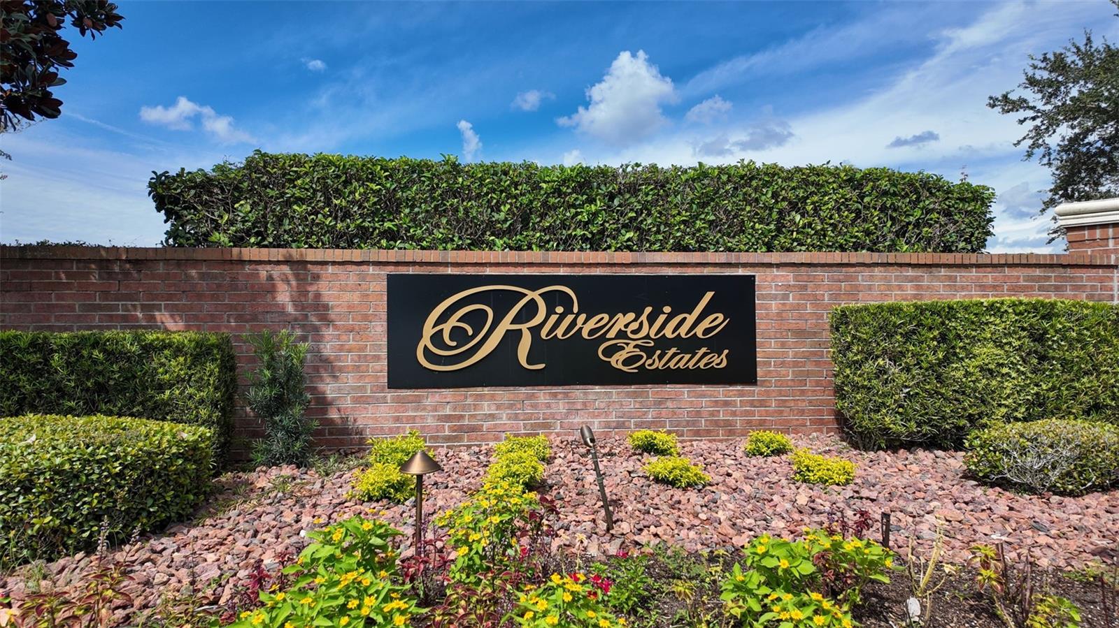 RIVERSIDE ESTATES - Residential
