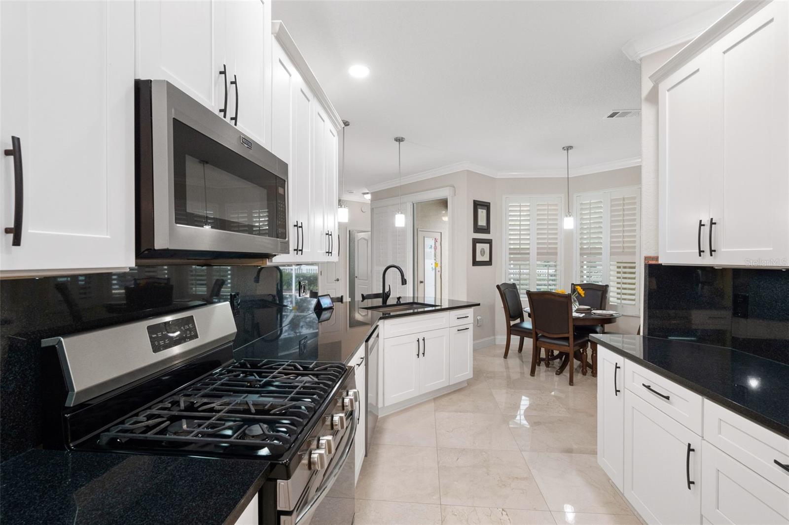 RIVERSIDE ESTATES - Residential