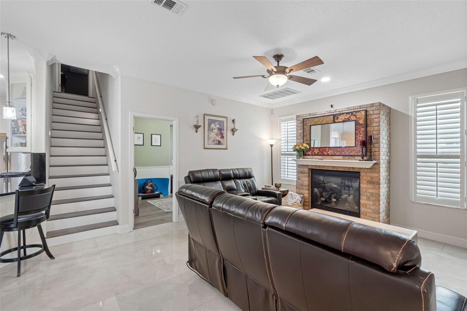 RIVERSIDE ESTATES - Residential