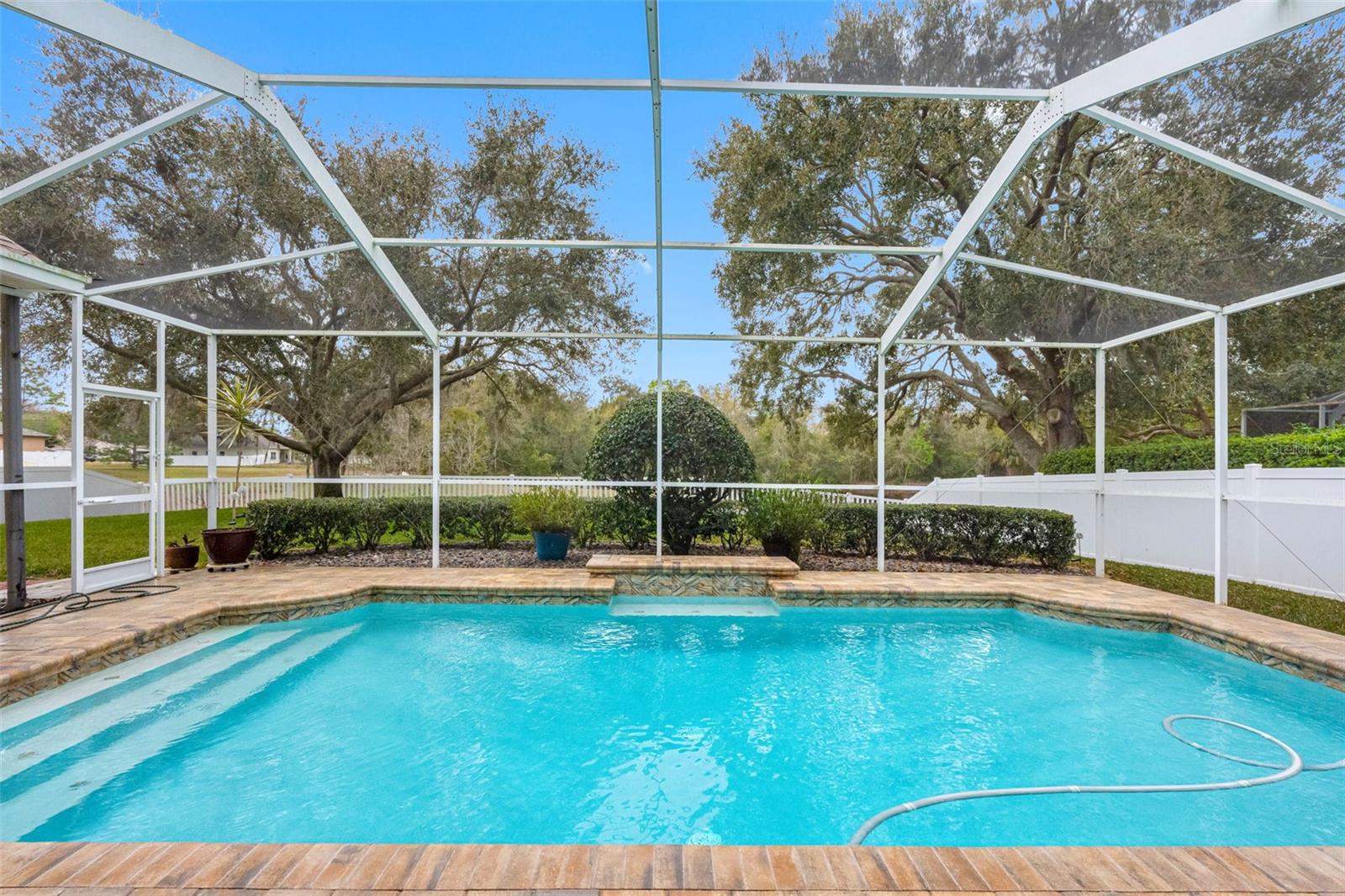 RIVERSIDE ESTATES - Residential