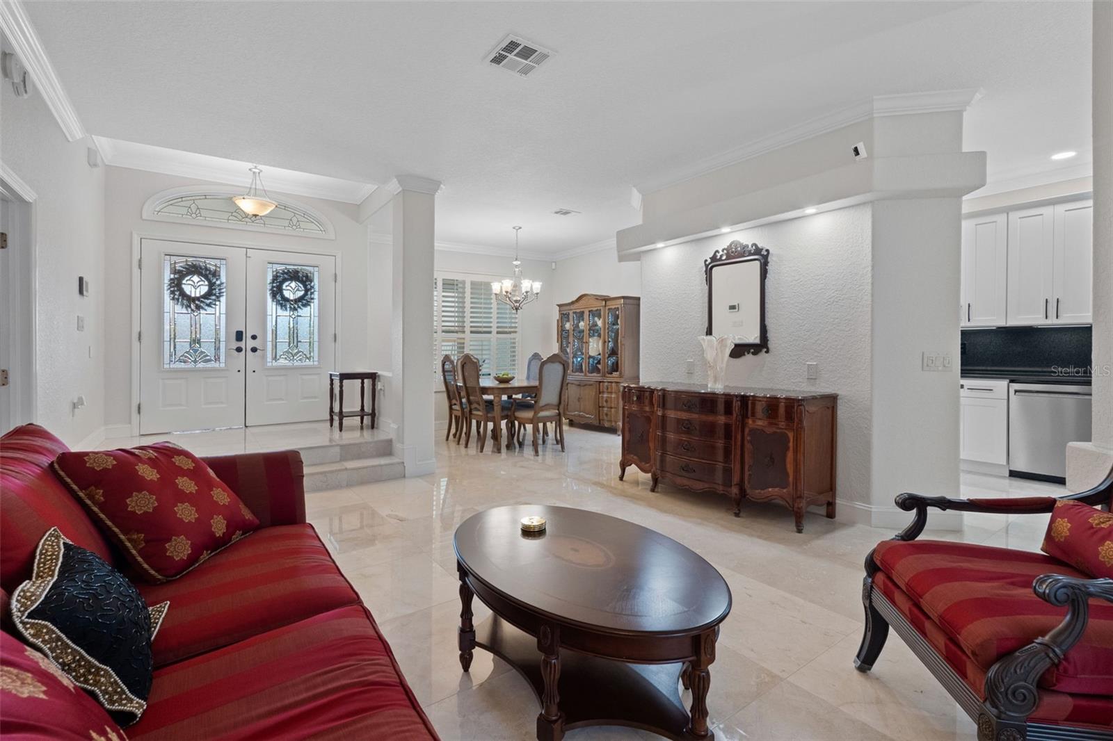 RIVERSIDE ESTATES - Residential