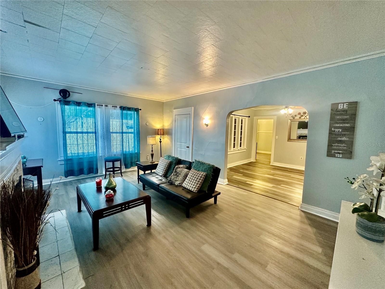 INWOOD - Residential
