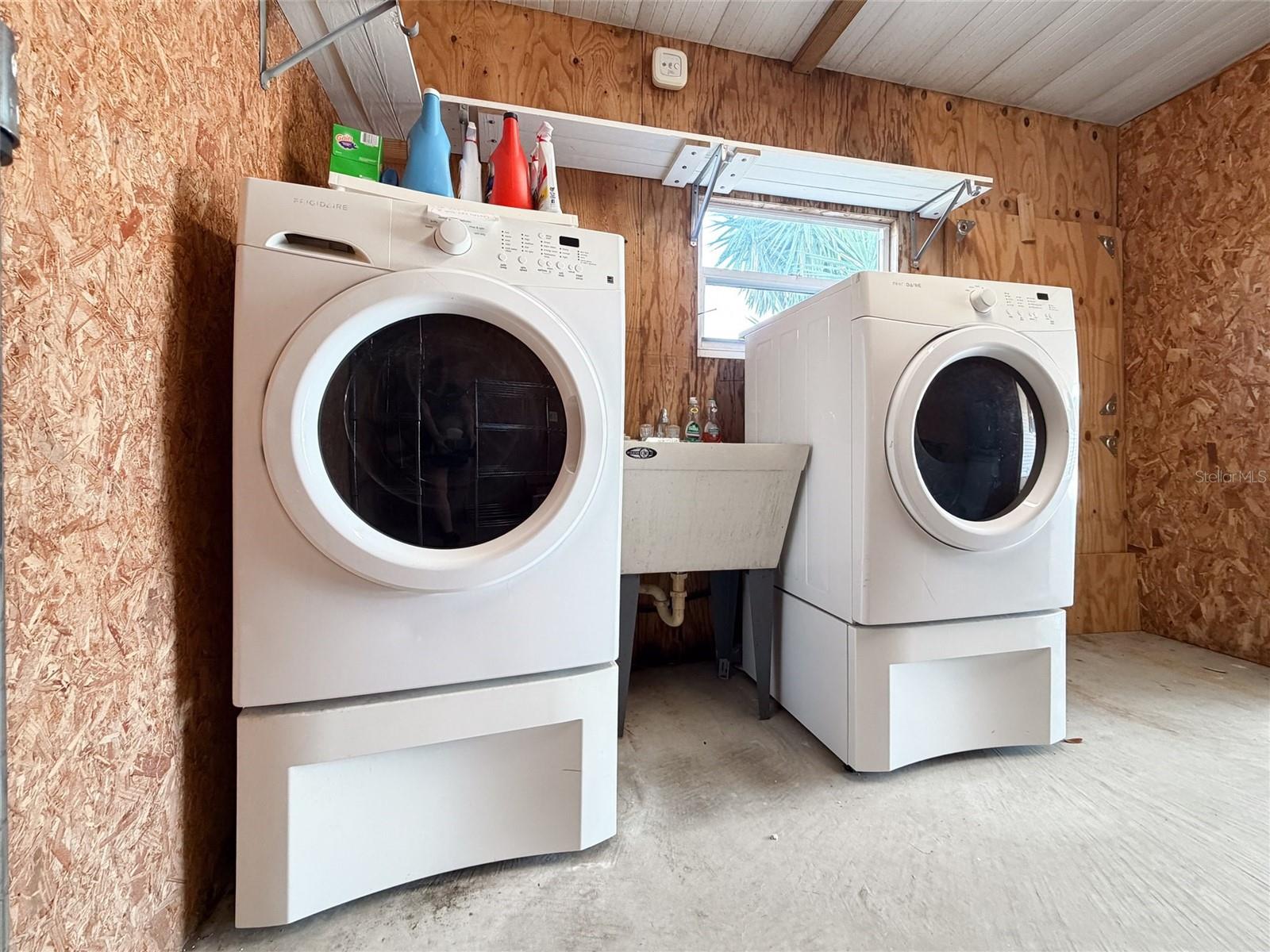 EDGEWATER LANDING PH 01 - Residential