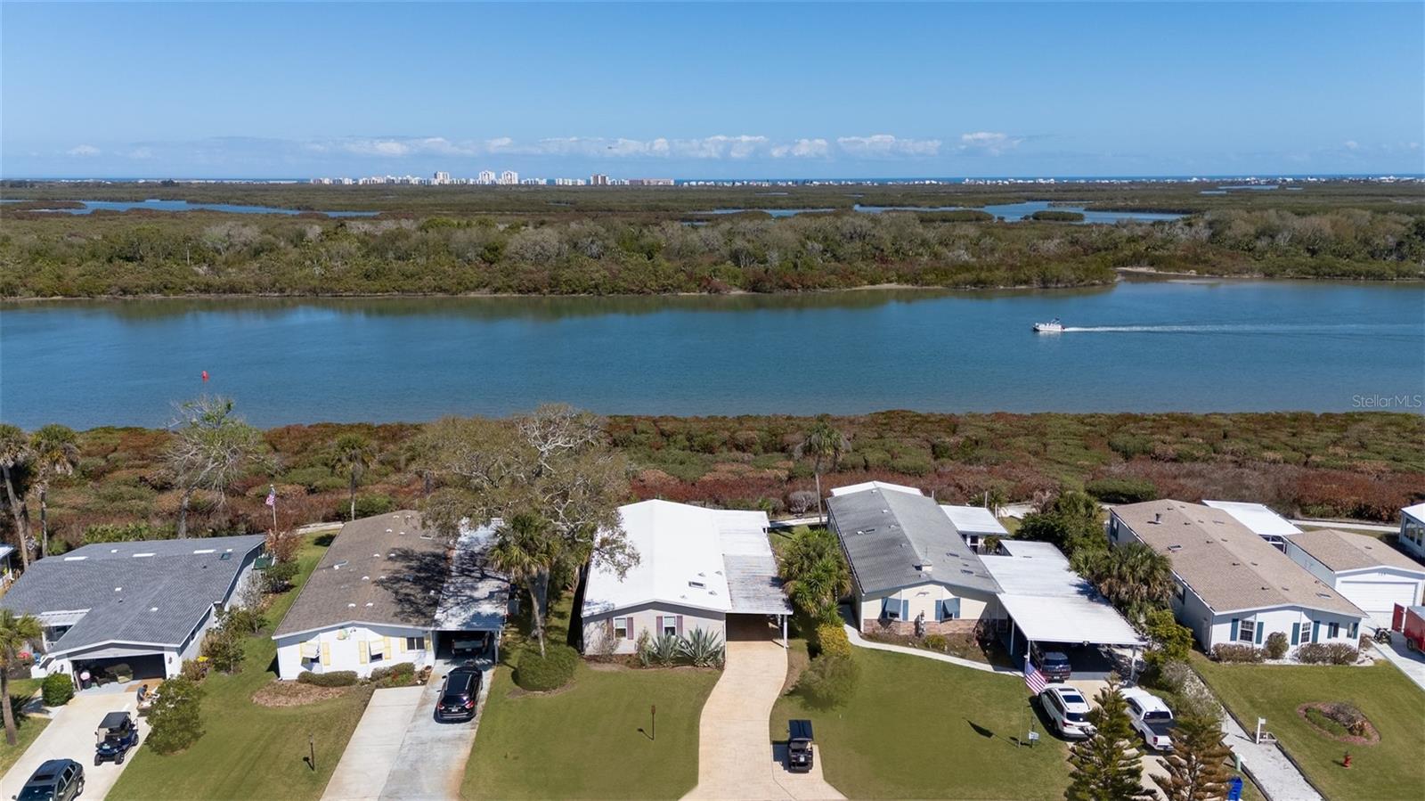 EDGEWATER LANDING PH 01 - Residential