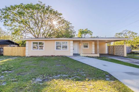 Photo of 4320 Meadowbrook Avenue, Orlando, FL 32808 (MLS # O6290370)