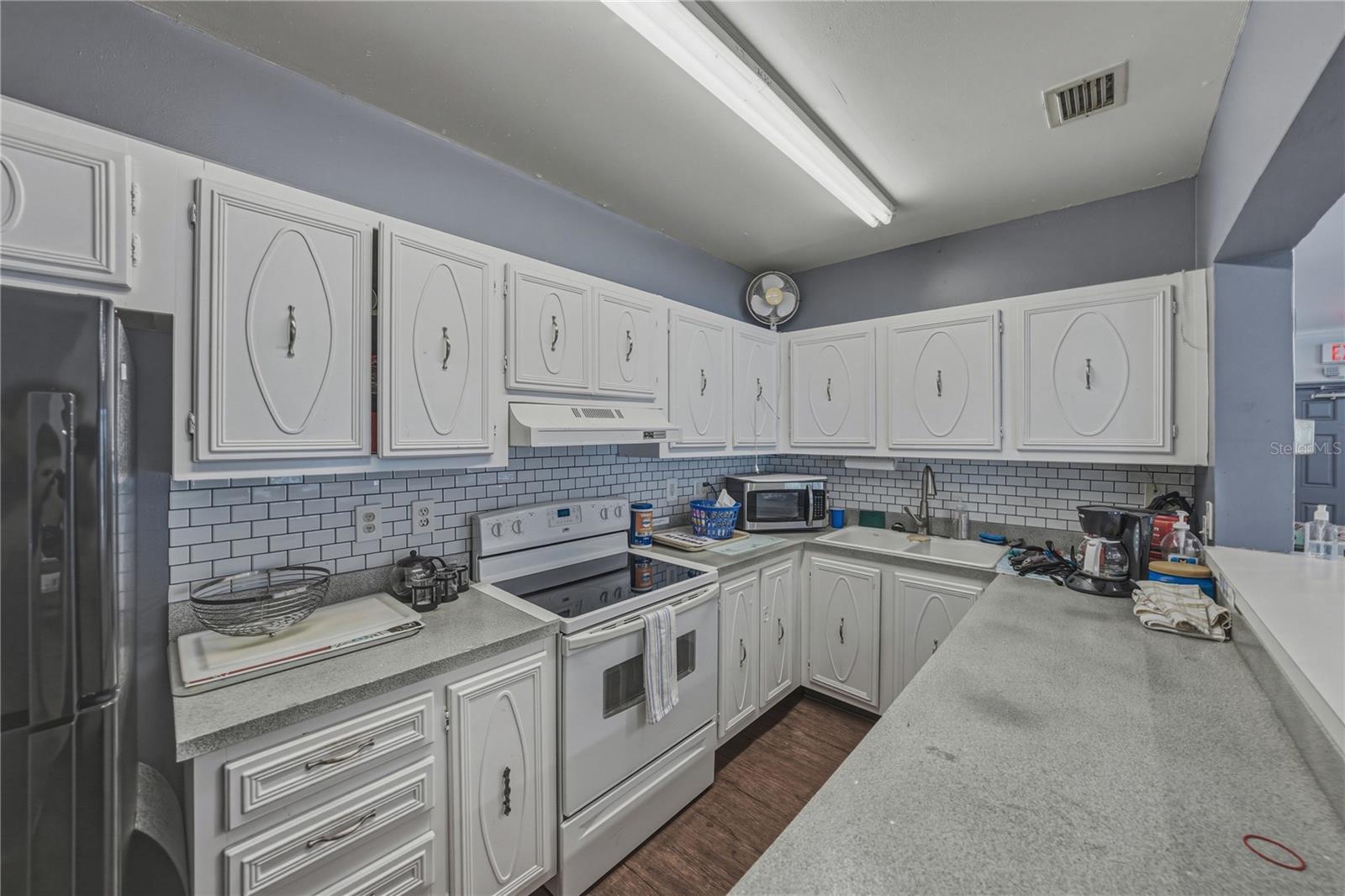 ASBURY ARMS CONDO - Residential