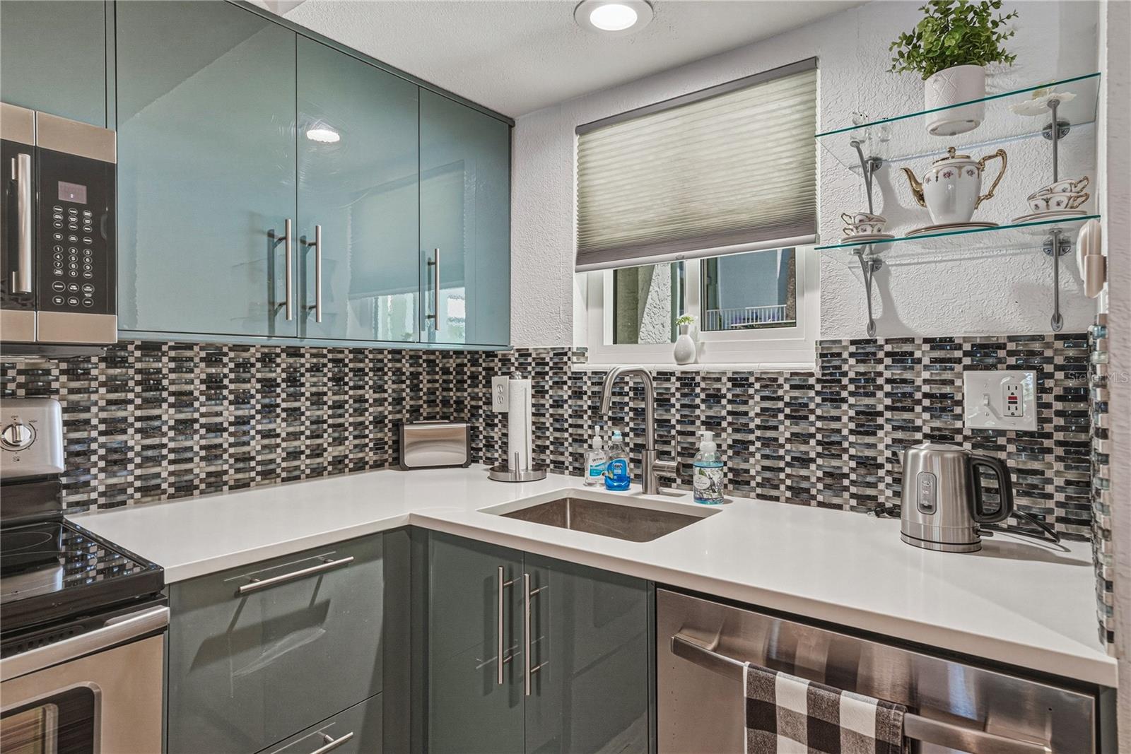 ASBURY ARMS CONDO - Residential