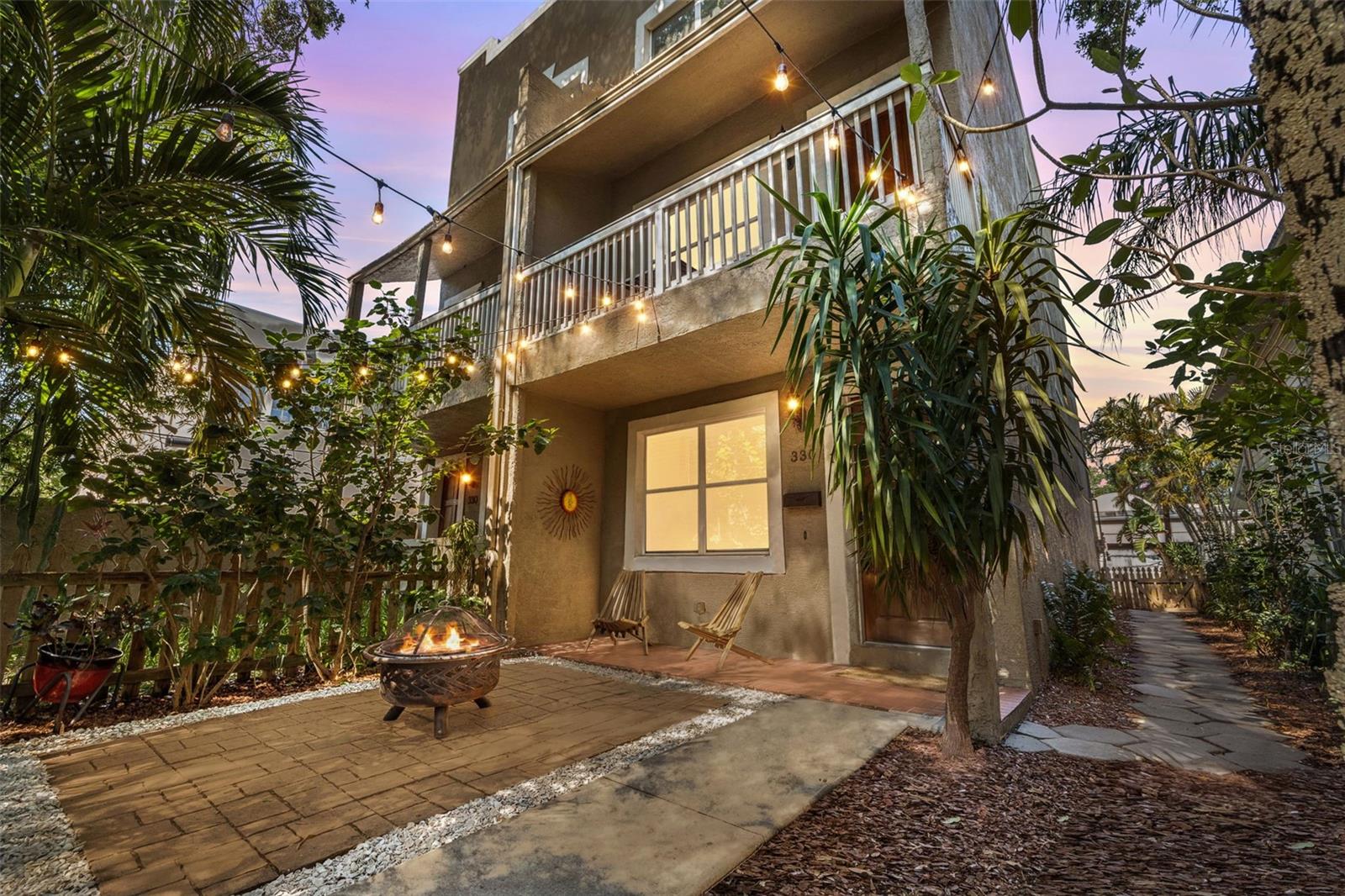 LANGS BUNGALOW COURT - Residential Lease