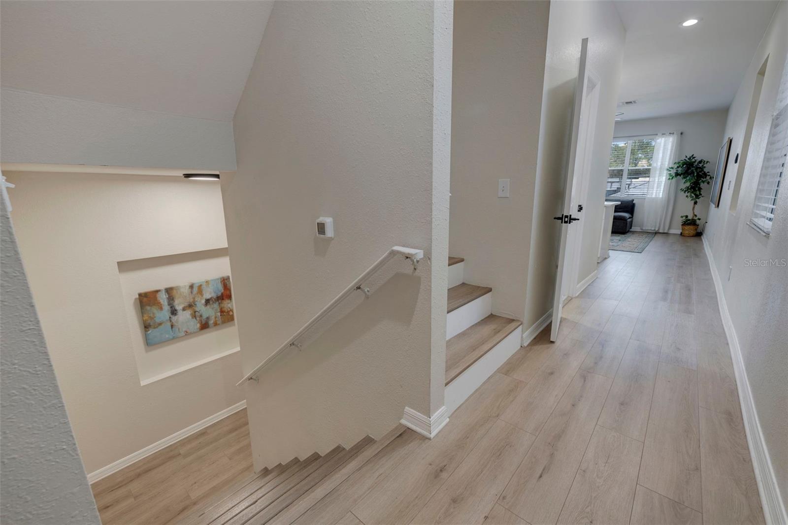 LANGS BUNGALOW COURT - Residential Lease