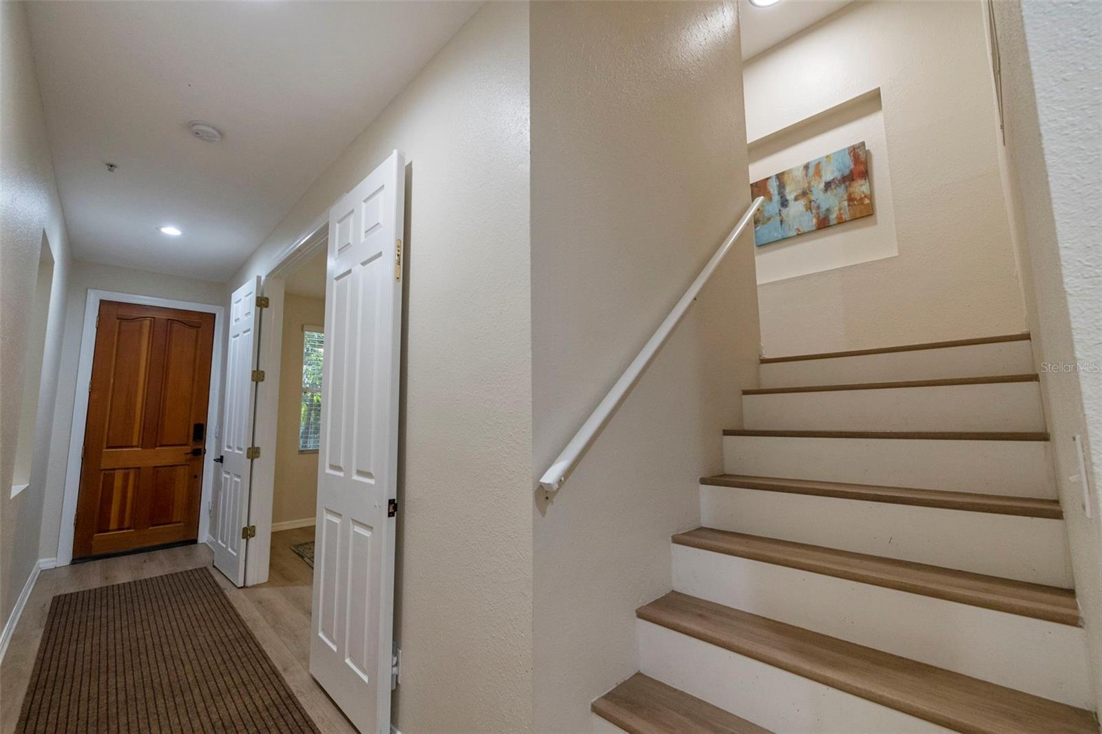 LANGS BUNGALOW COURT - Residential Lease