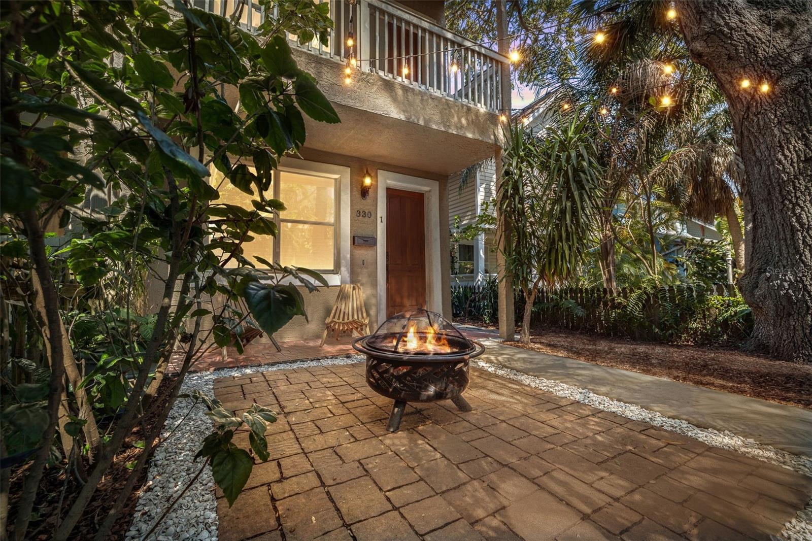 LANGS BUNGALOW COURT - Residential Lease