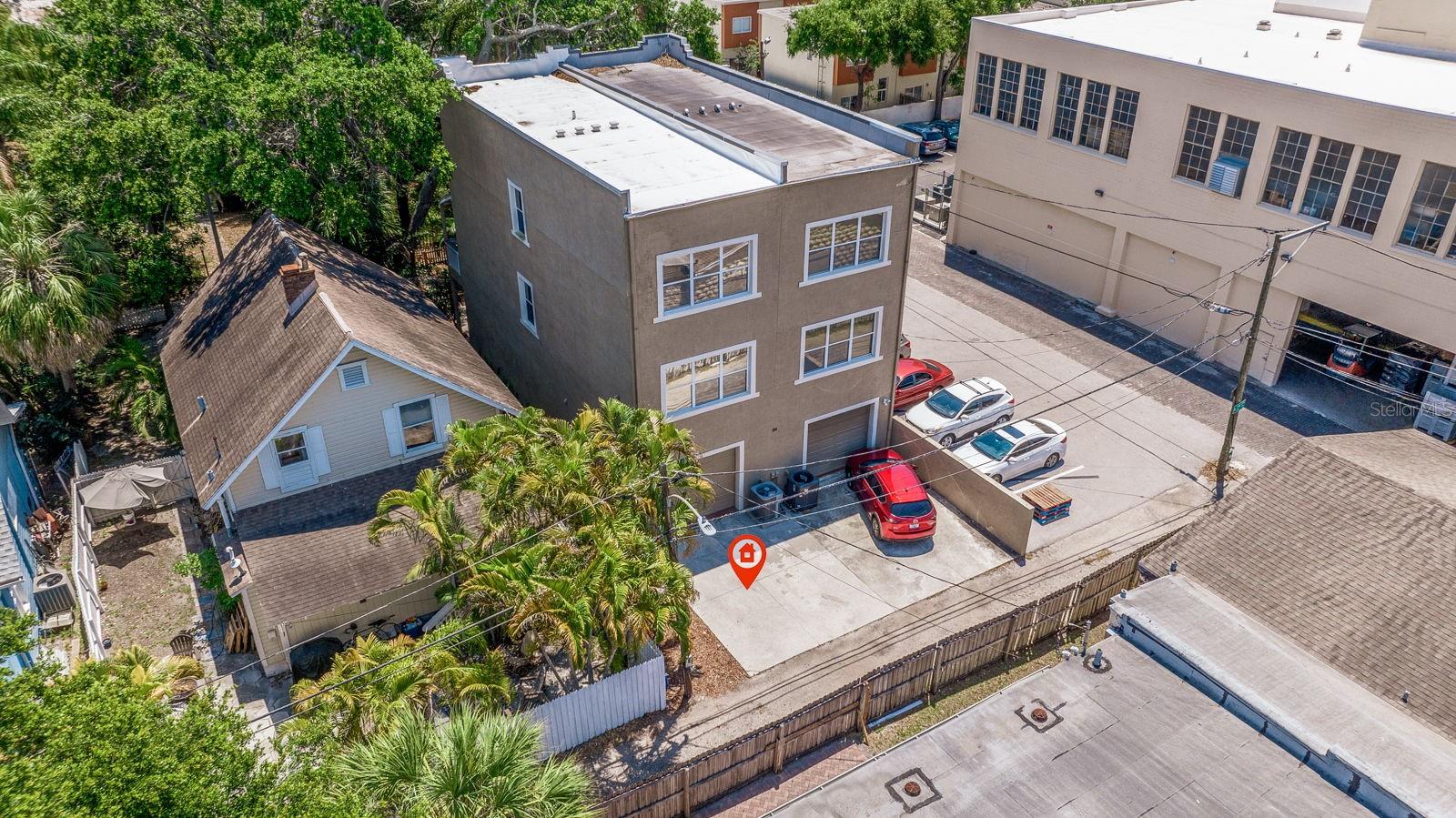 LANGS BUNGALOW COURT - Residential Lease
