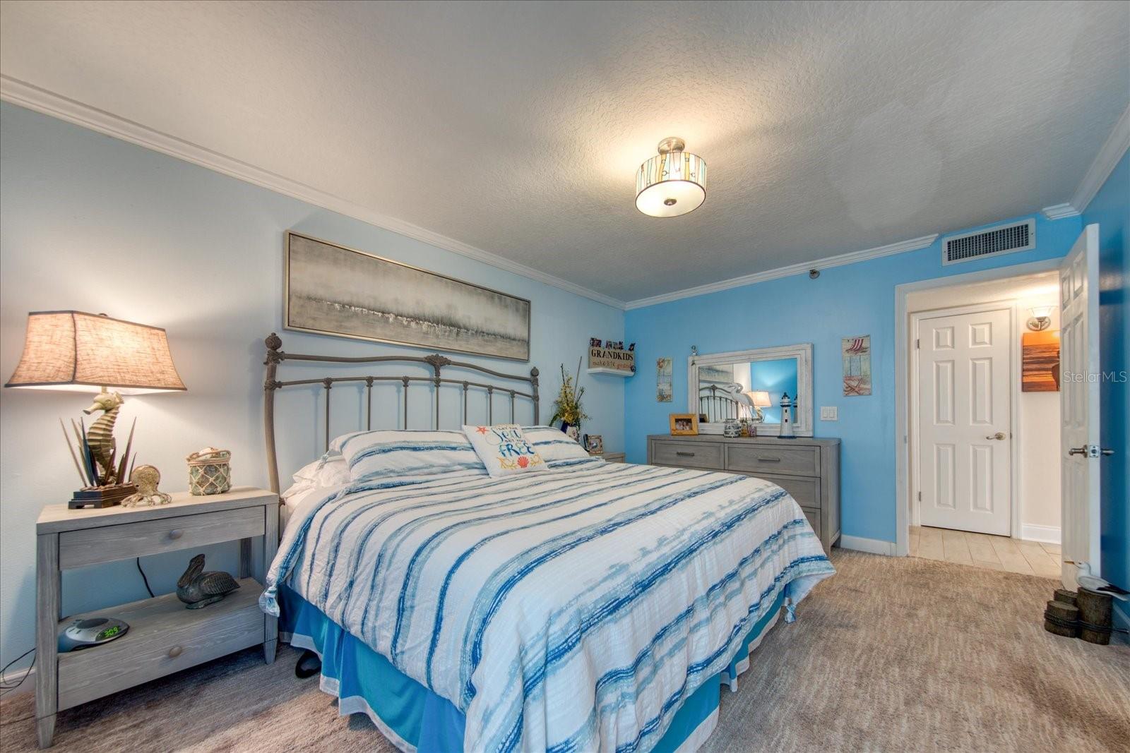 PELICANS POINTE BEACH HOMES - Residential