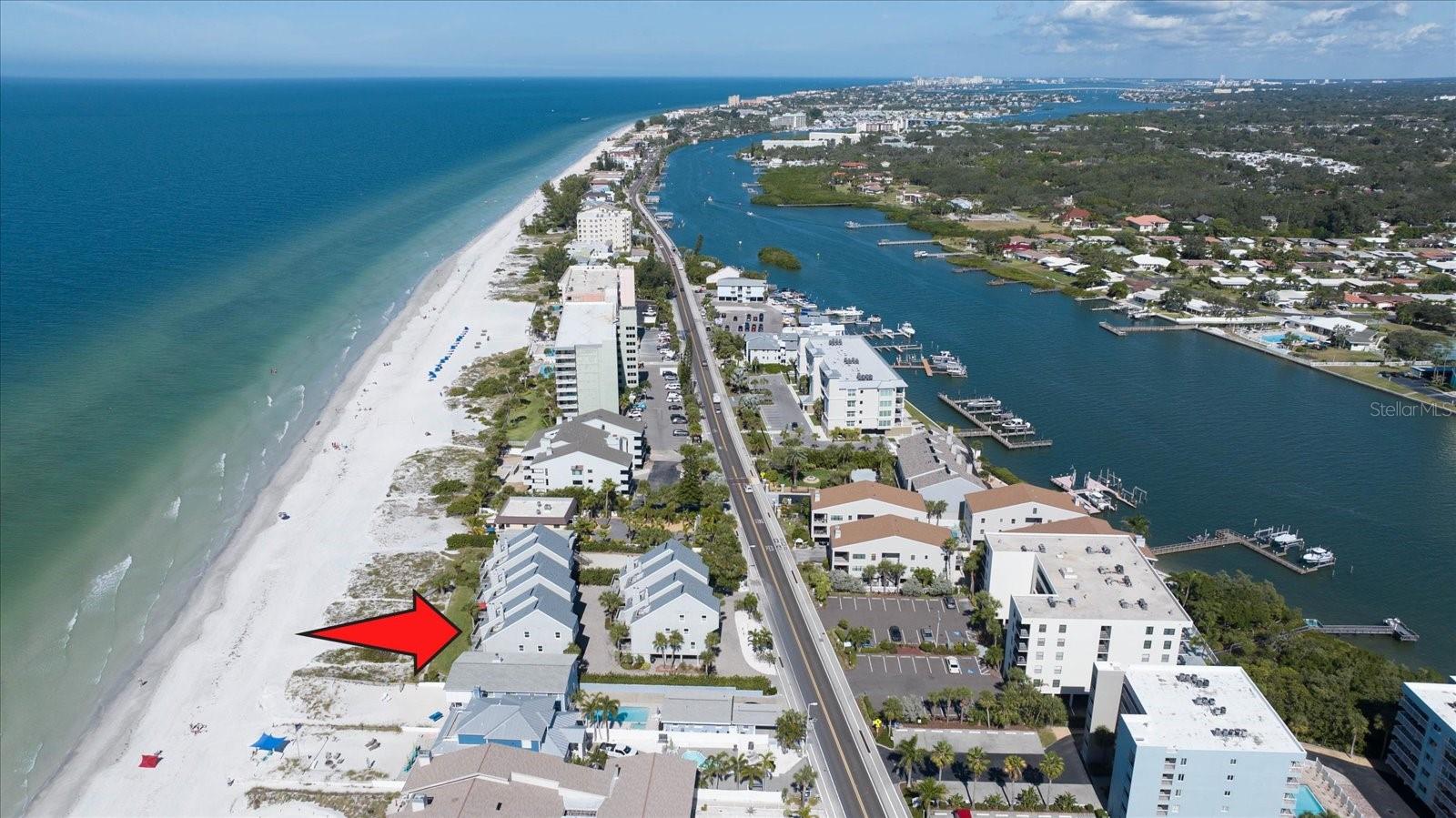 PELICANS POINTE BEACH HOMES - Residential