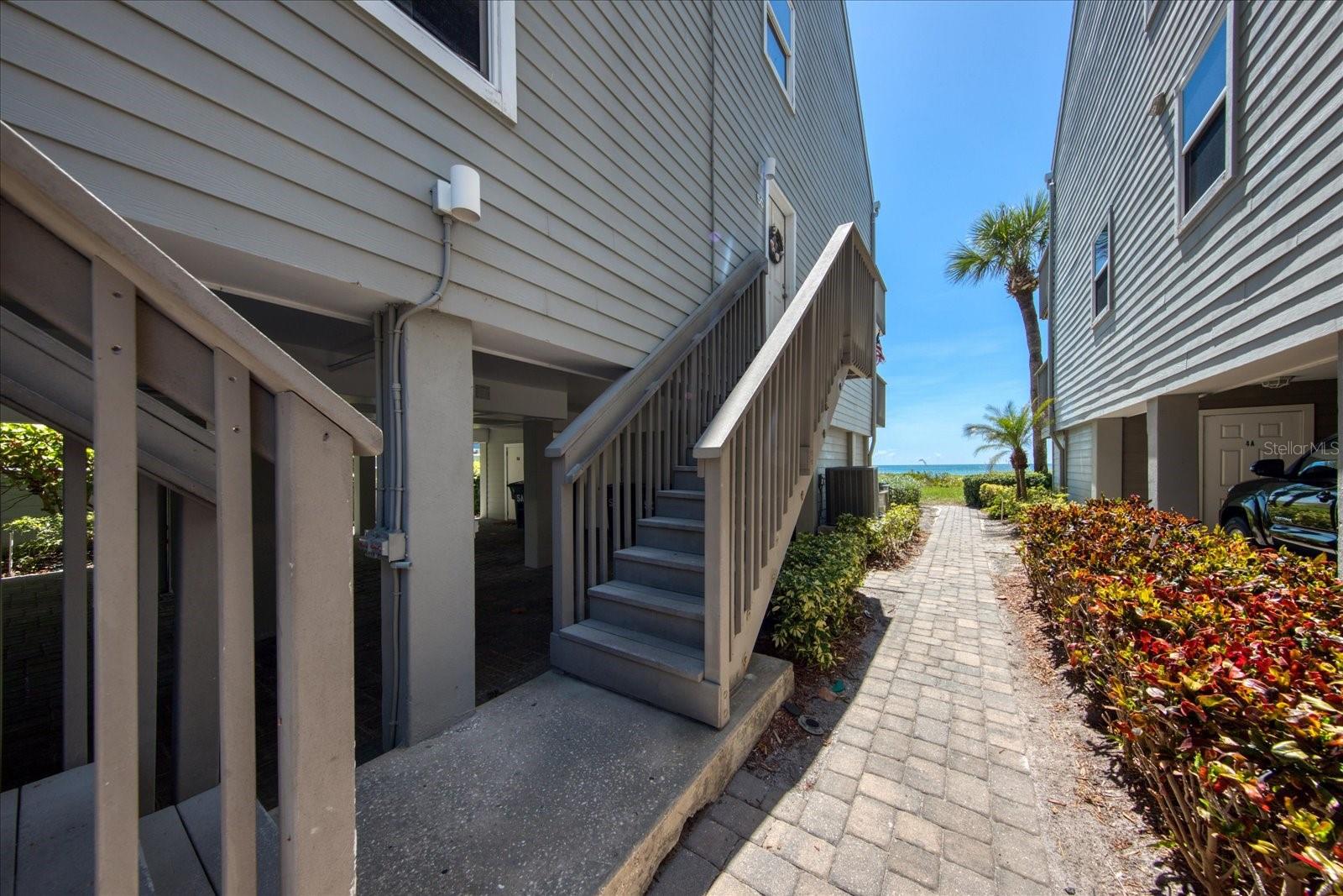 PELICANS POINTE BEACH HOMES - Residential