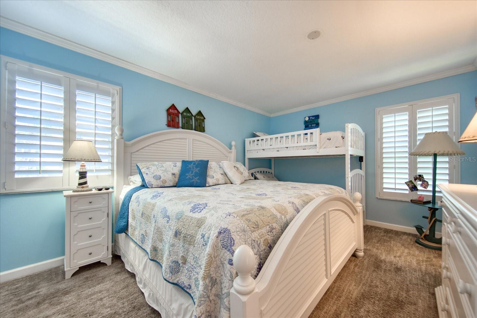 PELICANS POINTE BEACH HOMES - Residential