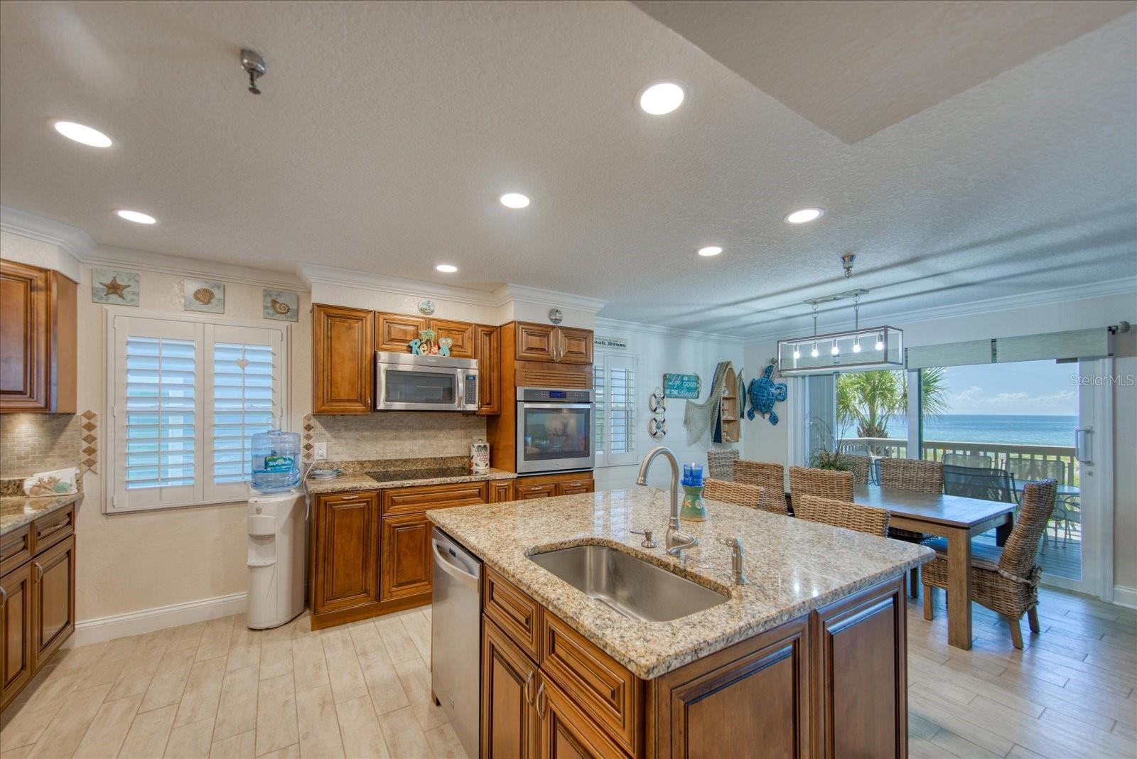 PELICANS POINTE BEACH HOMES - Residential